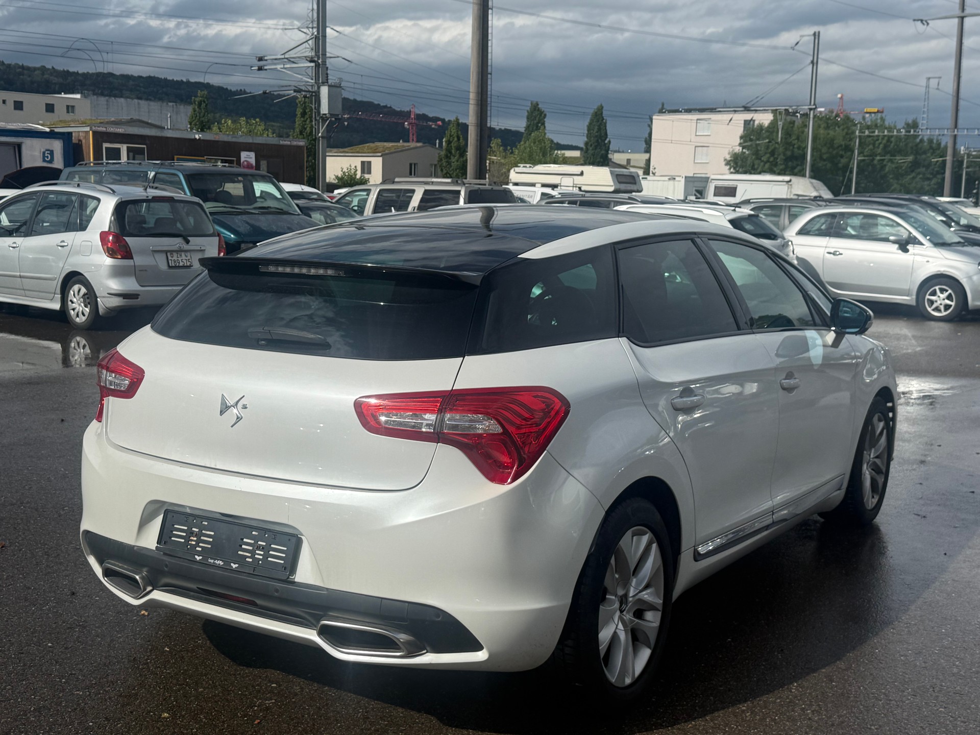 DS AUTOMOBILES DS5 2.0 HDi SO Chic Automatic-image-3