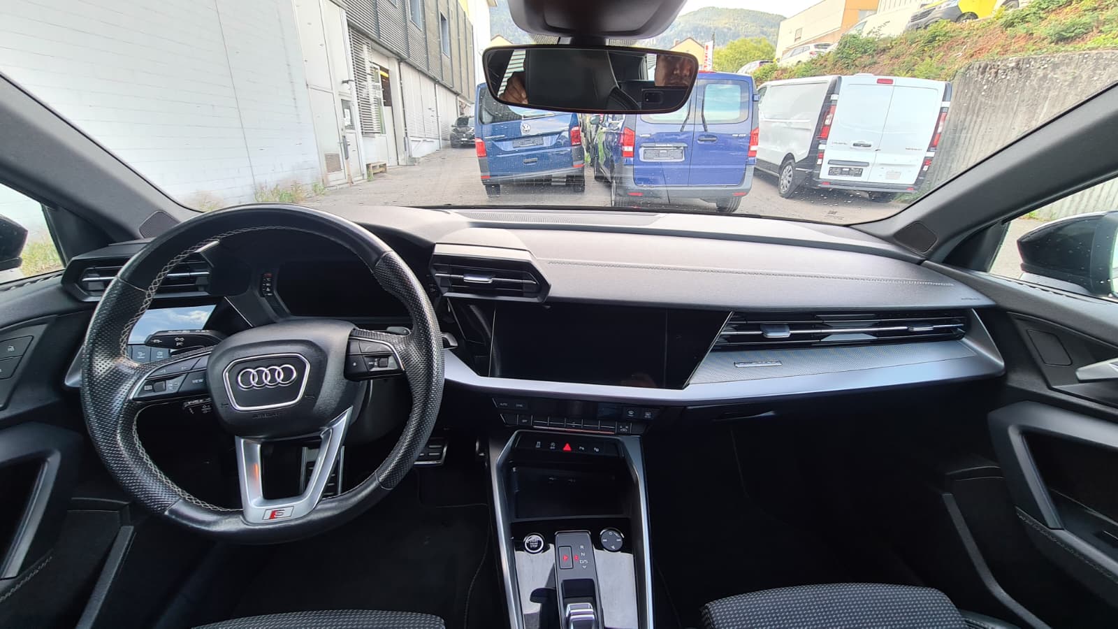 AUDI A3 Sportback 40 TDI S line S-tronic quattro ** 200 PS ** Teil-Leder ** Gr-Navi ** RF-Kamera ** Abstandsregelsysteme **-image-16