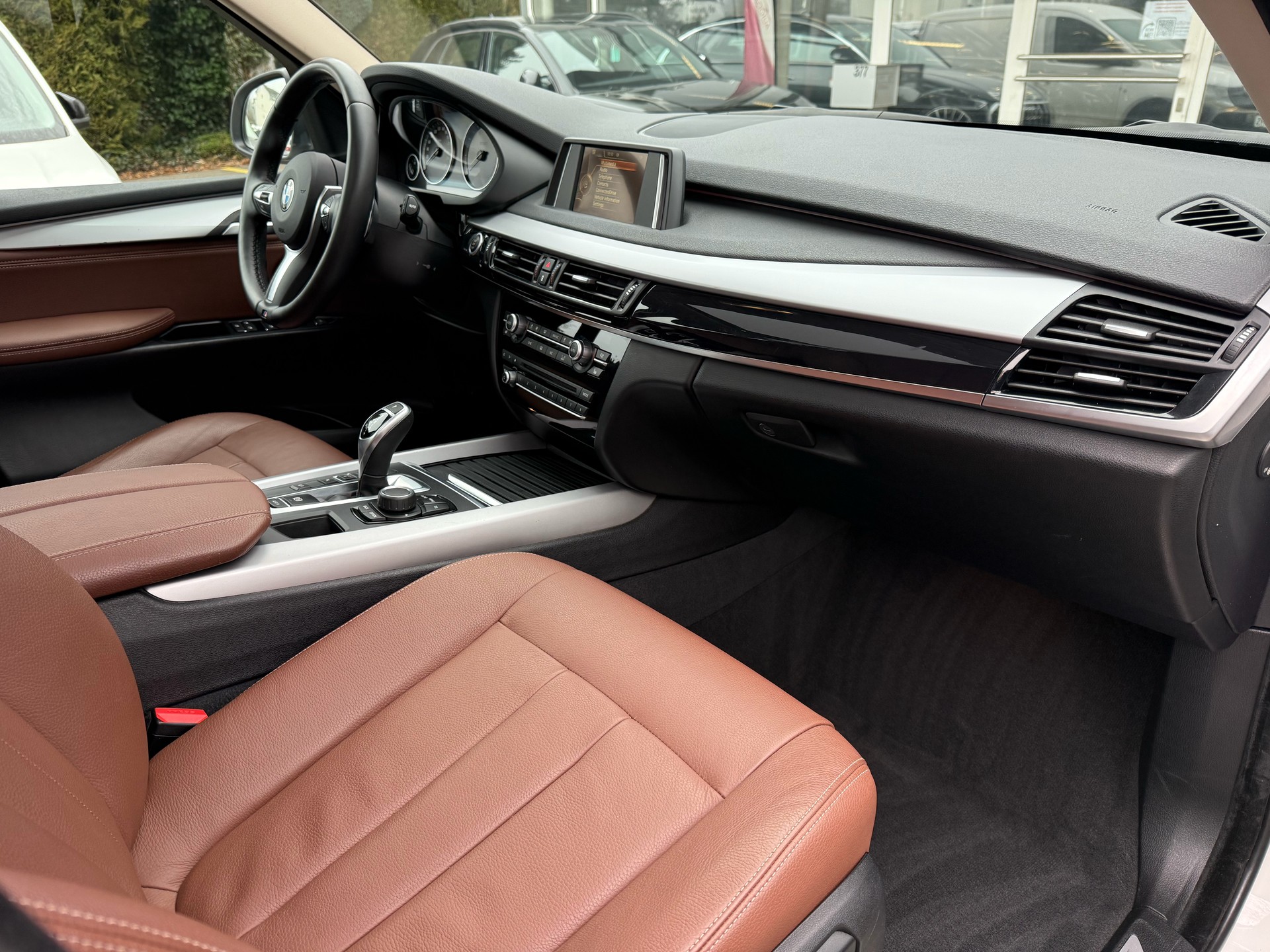 BMW X5 xDrive 35i Steptronic | CH | Leder Braun | Panorama | -image-23