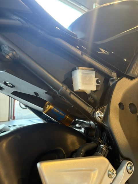 HONDA CBR 1000 RR-R Fireblade SP-image-11