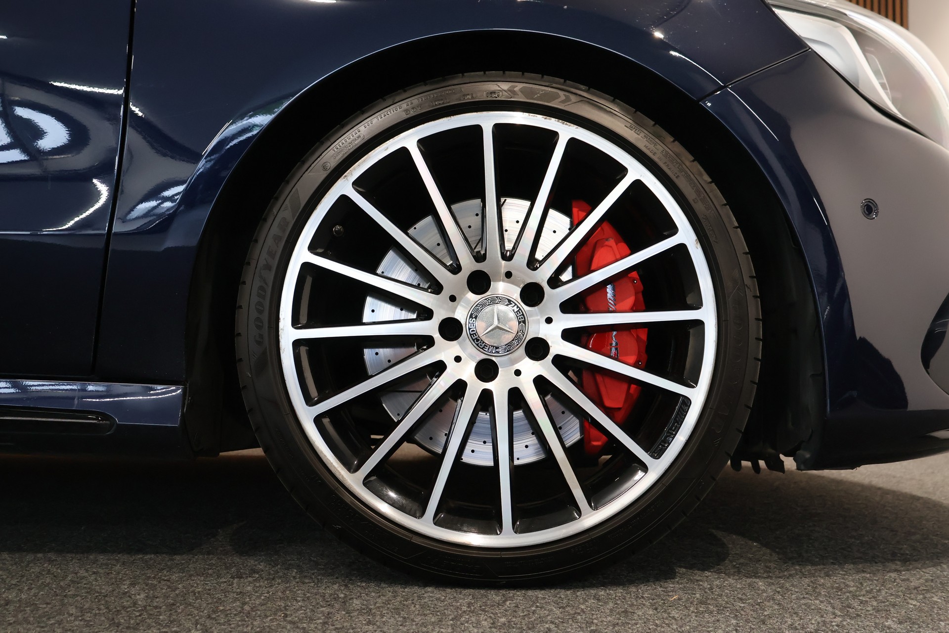 MERCEDES-BENZ A 45 AMG 4Matic Speedshift 7G-DCT-image-29
