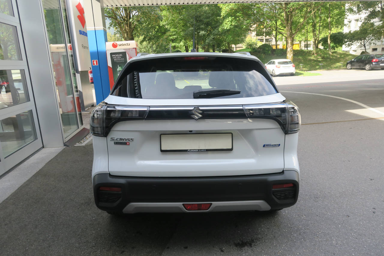 SUZUKI S-Cross 1.4 T Piz Sulai Top Hybrid 4x4-showroom-element-2
