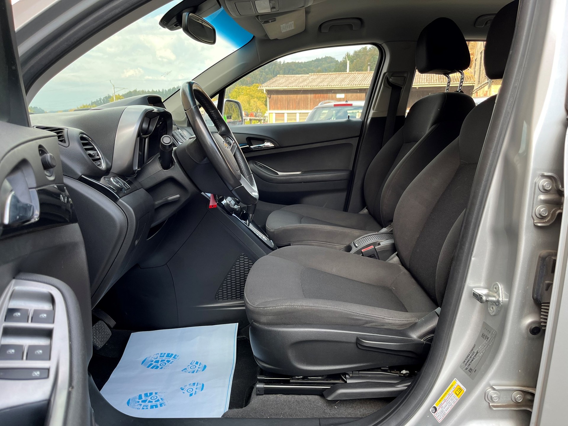 CHEVROLET Orlando 2.0 VCDi LT Automatic-image-12
