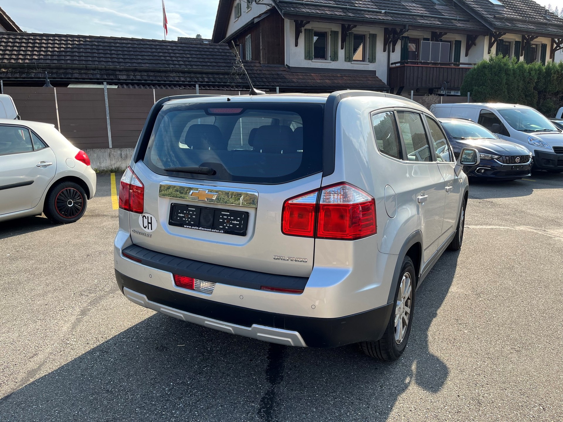 CHEVROLET Orlando 2.0 VCDi LT Automatic-image-4