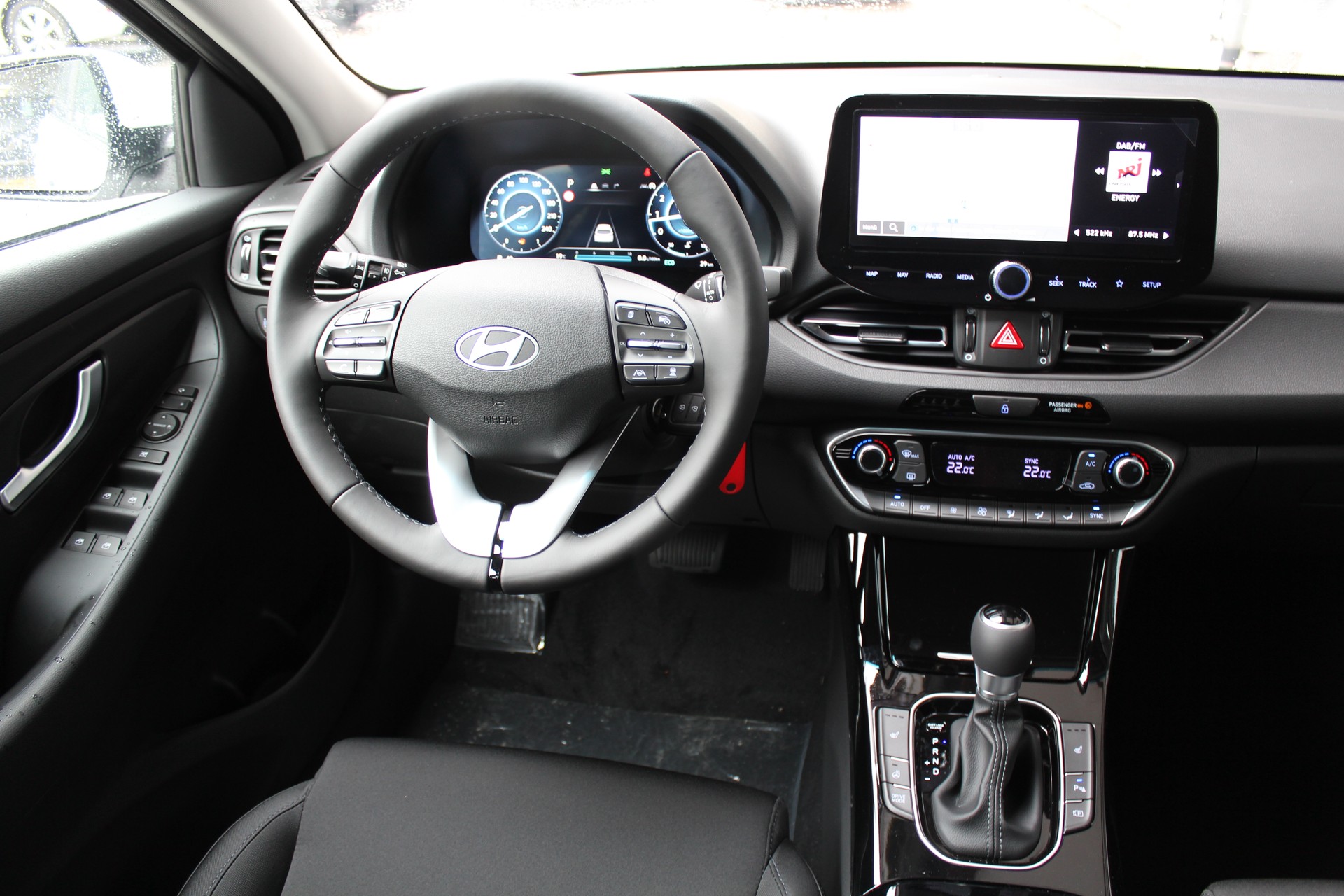 HYUNDAI i30 Wagon 1.5 T-GDi Amplia 48V MH DCT( FaceliftMy25)-image-13