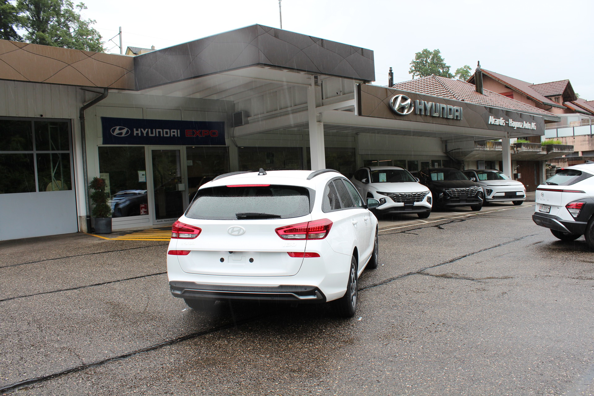 HYUNDAI i30 Wagon 1.5 T-GDi Amplia 48V MH DCT( FaceliftMy25)-showroom-element-2