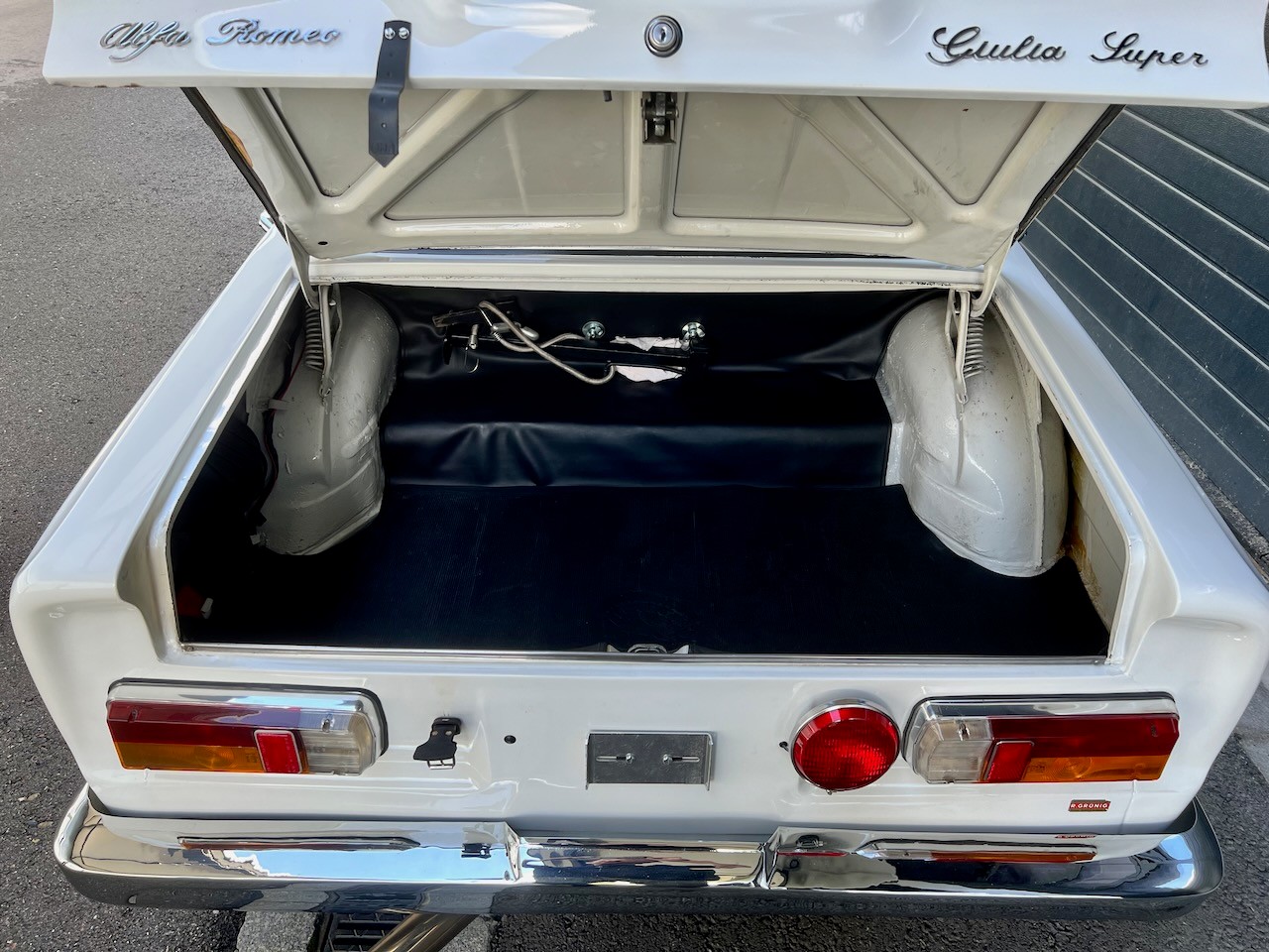 ALFA ROMEO Giulia Super 1600-image-15