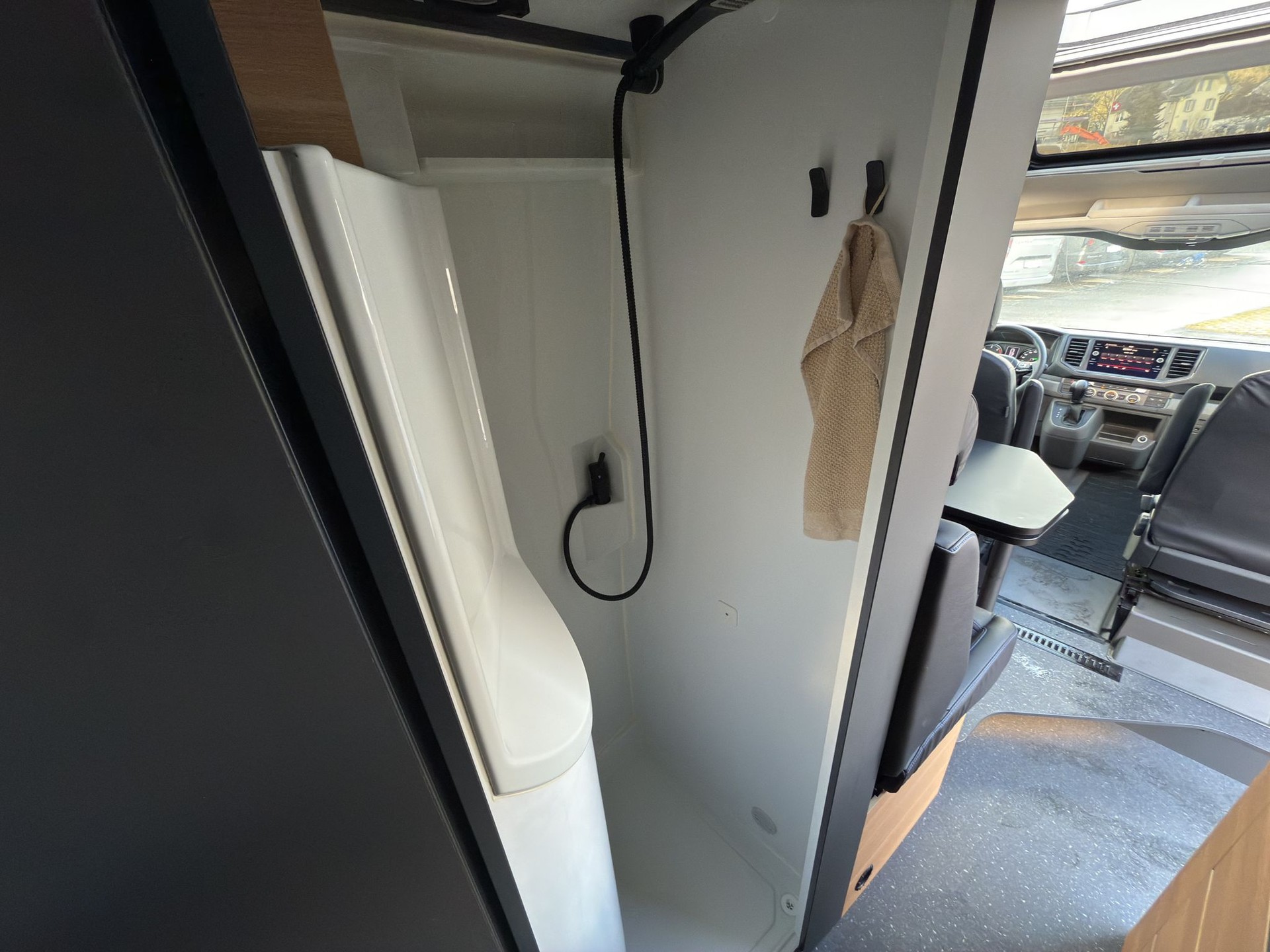 ADRIA TWIN MAX 680 SLB-image-17