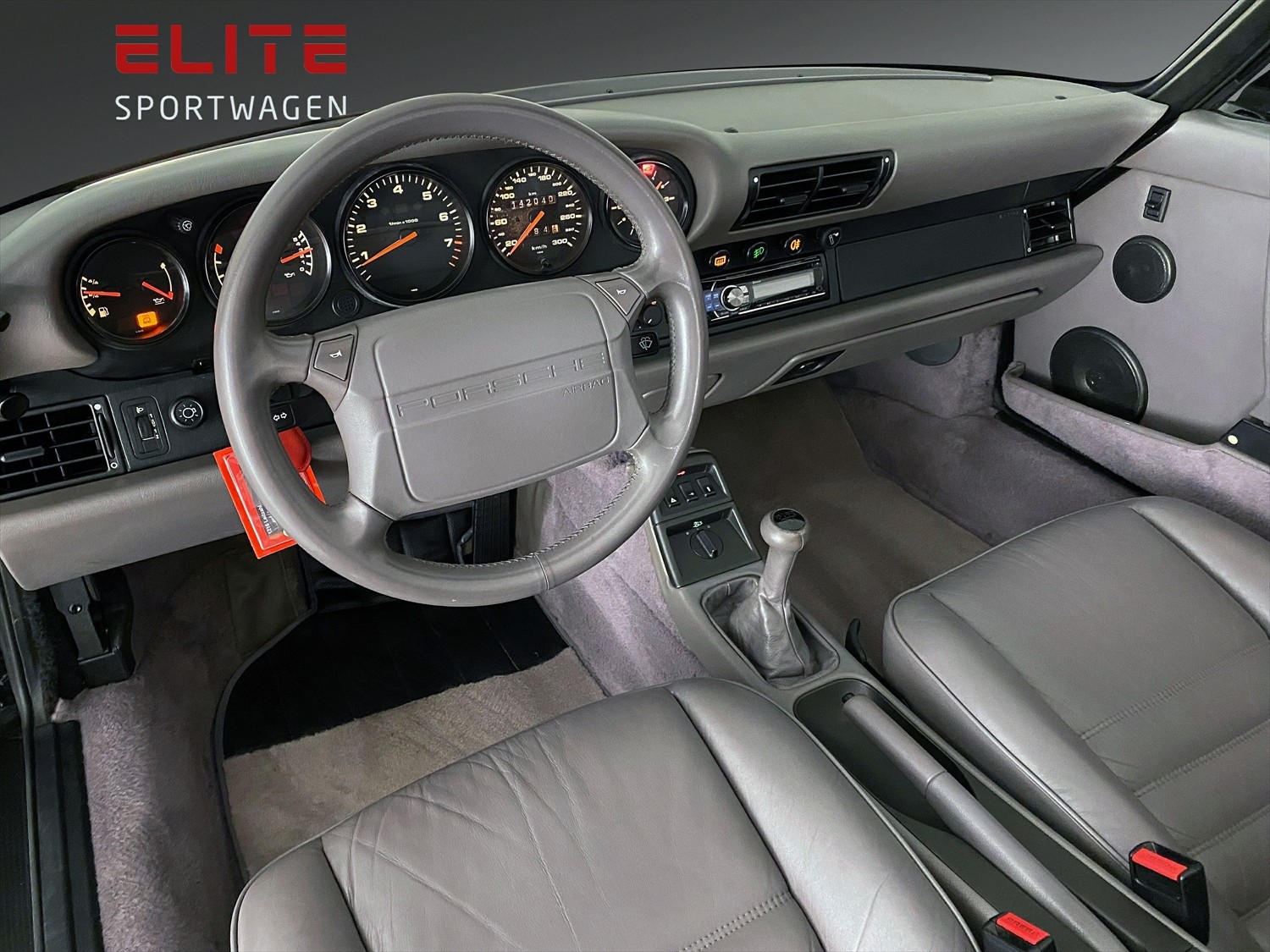 PORSCHE 911 Carrera 2 Cabrio-image-8