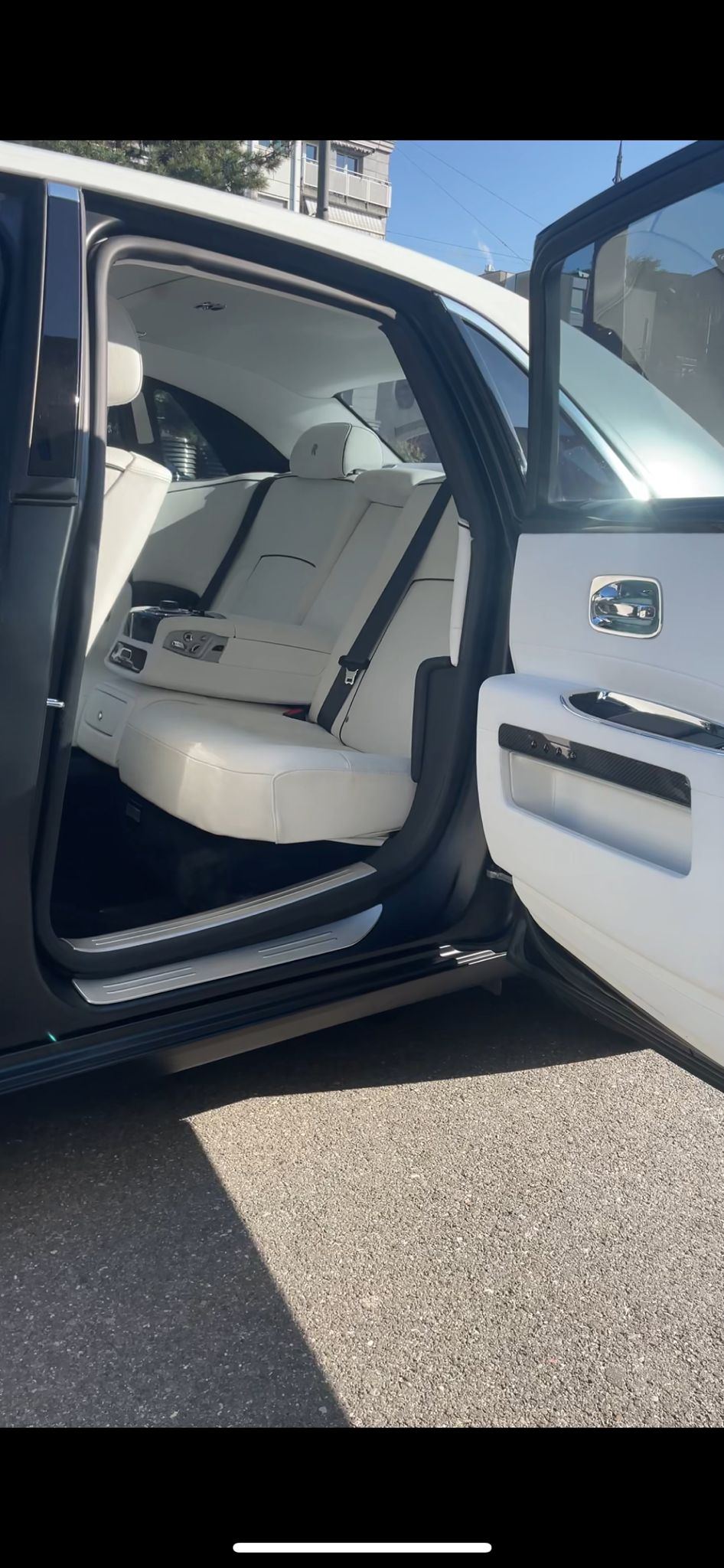 ROLLS-ROYCE Ghost 6.6 V12-image-9