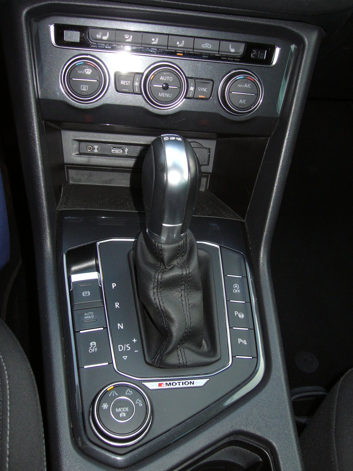 VW Tiguan 2.0TSI Highline 4Motion DSG 180 PS-image-8