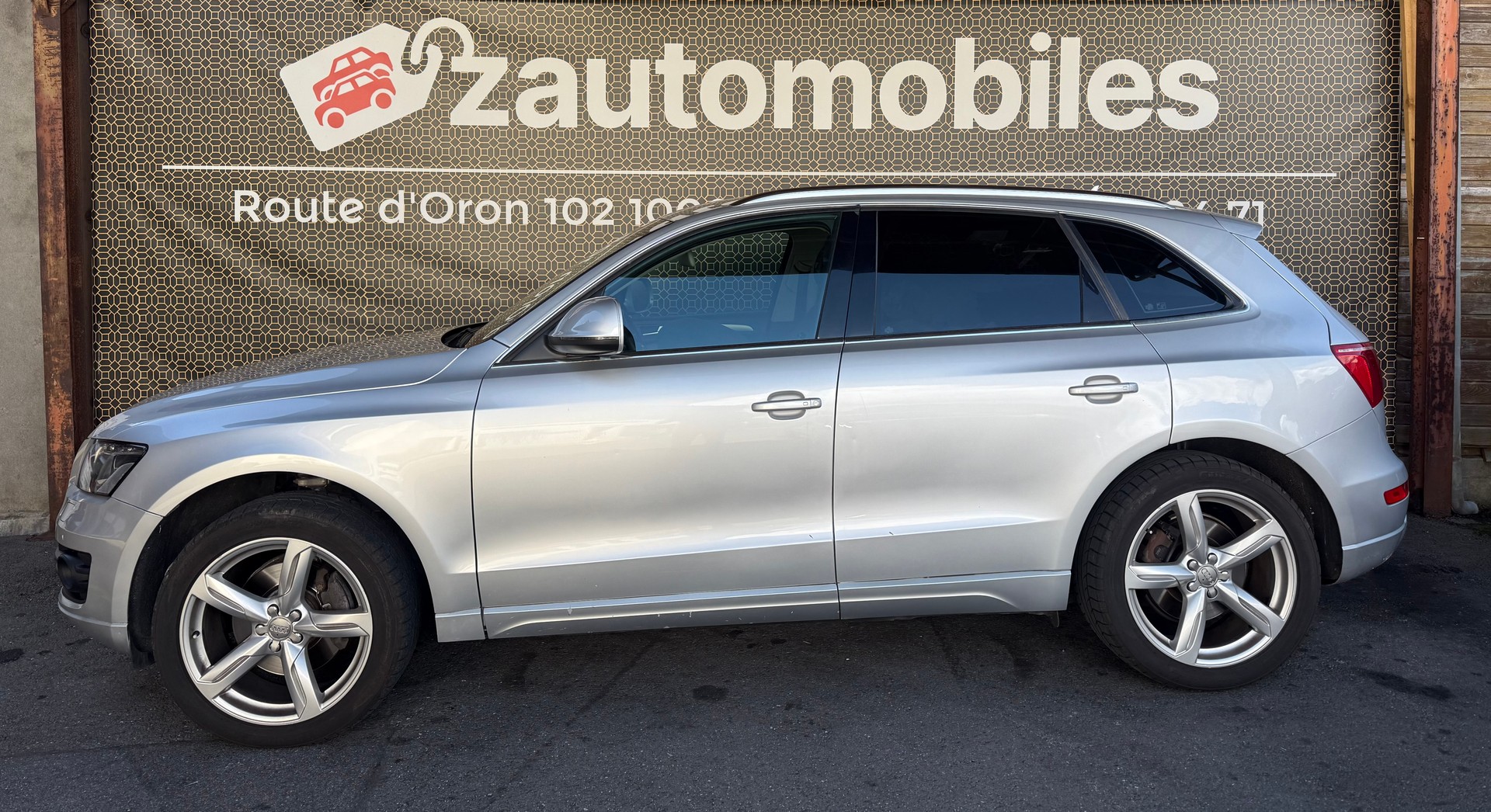 AUDI Q5 3.0 TDI quattro S-tronic