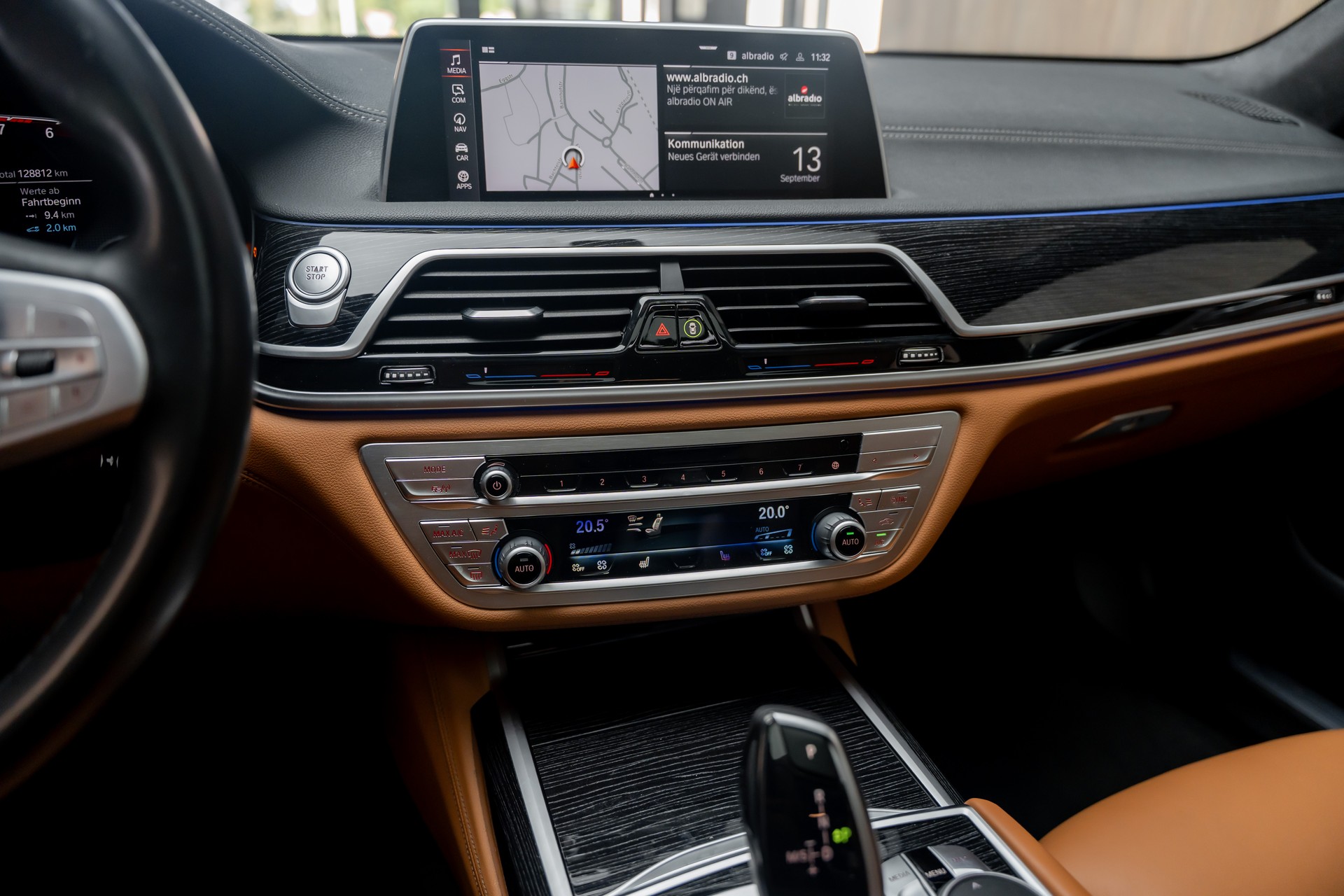 BMW 745Le xDrive Steptronic-image-14
