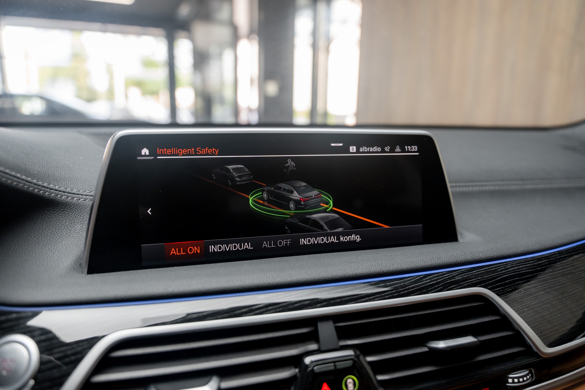 BMW 745Le xDrive Steptronic-image-16