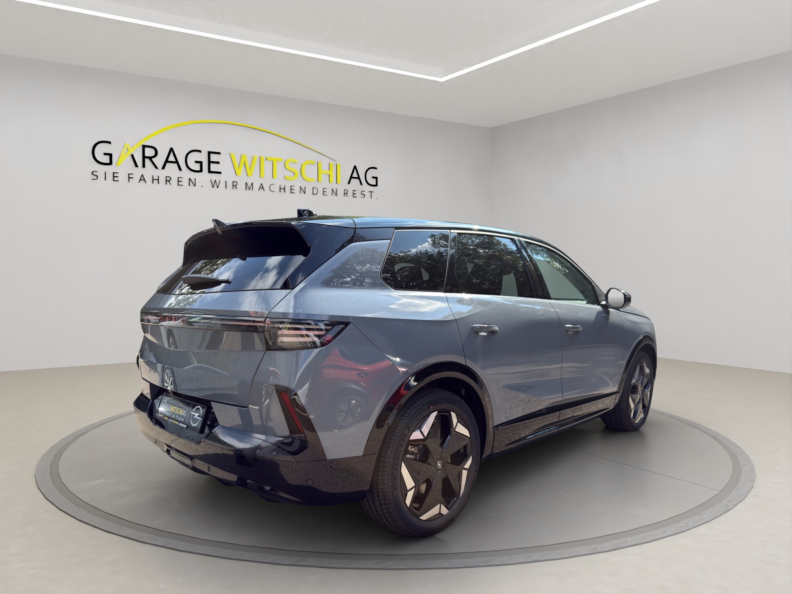 OPEL Grandland Electric Ultimate 4x4-image-6