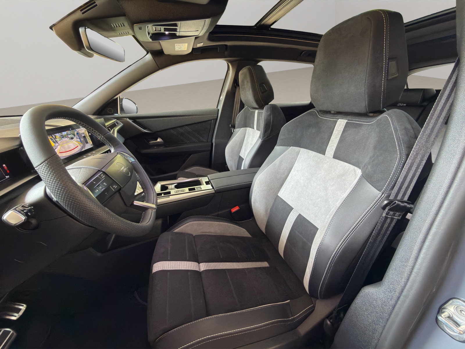 OPEL Grandland Electric Ultimate 4x4-image-13