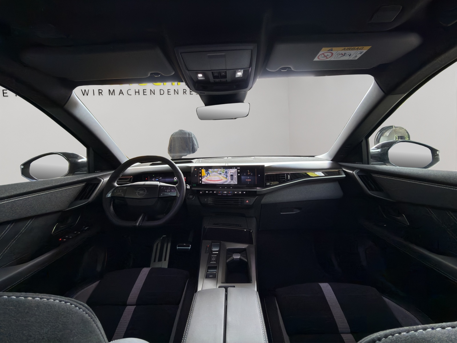 OPEL Grandland Electric Ultimate 4x4-image-18