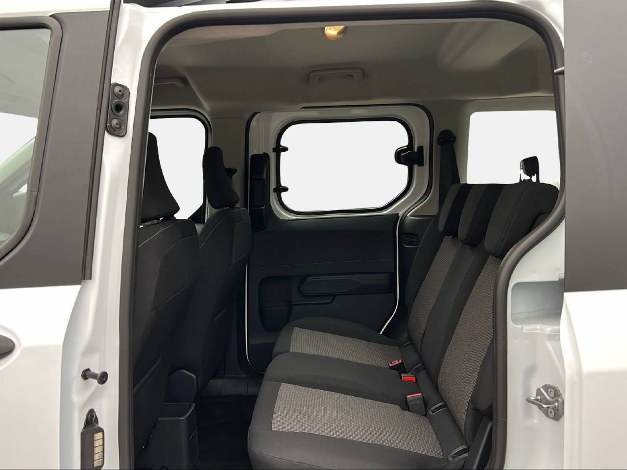 FORD TOURNEO COURIERier 1.0 EcoBoost Trend-image-12