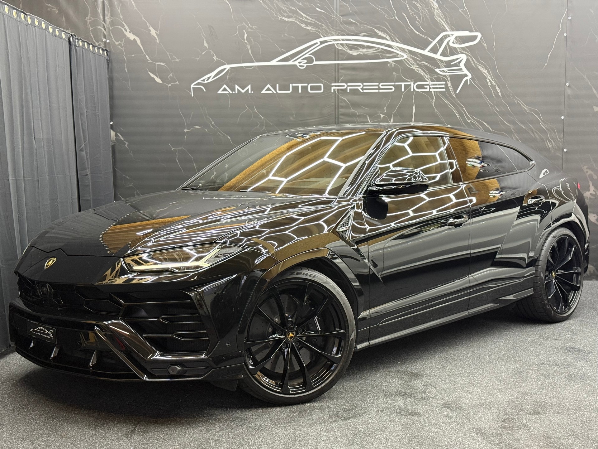 LAMBORGHINI Urus E-Gear "Facelift"