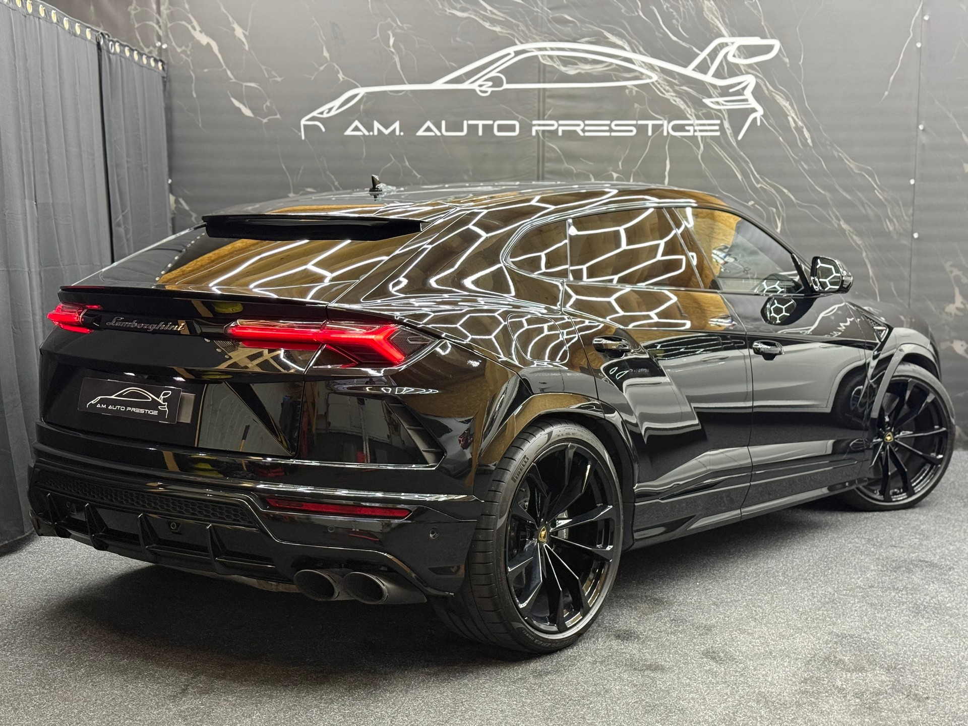 LAMBORGHINI Urus E-Gear "Facelift"-image-3