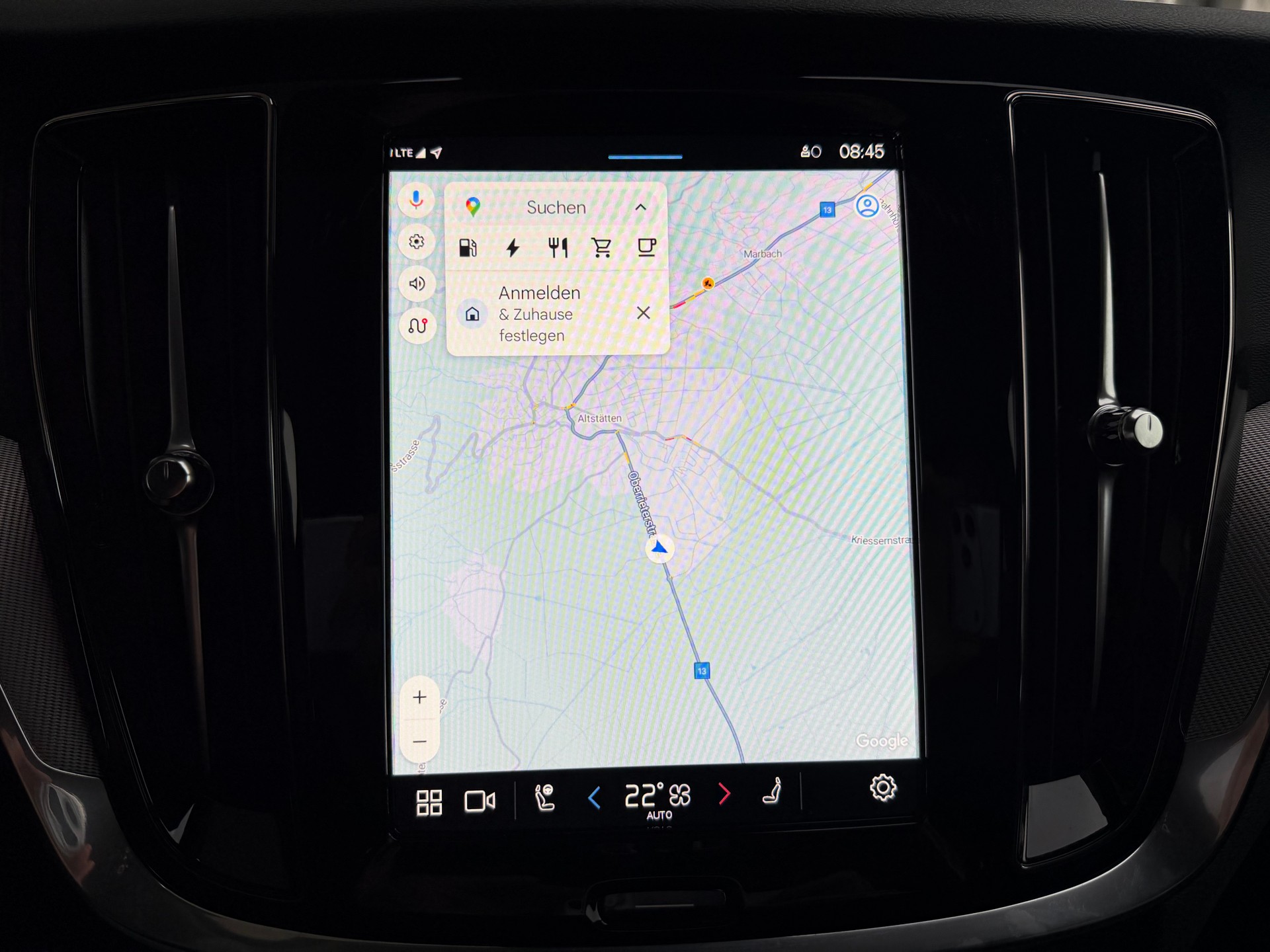 VOLVO V60 T6 eAWD Plus Dark Geartronic-image-14