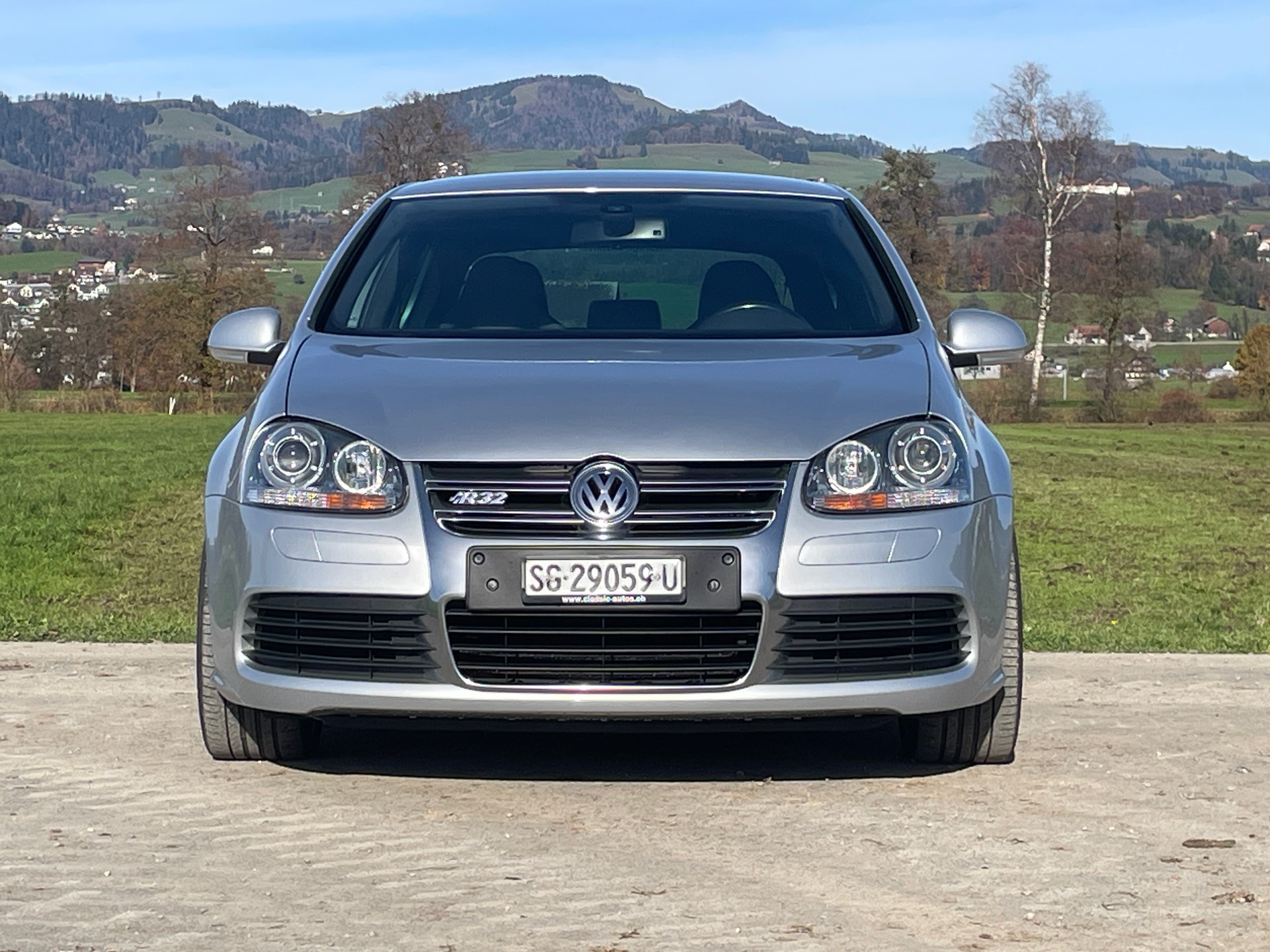 VW Golf V R32 4Motion-image-3