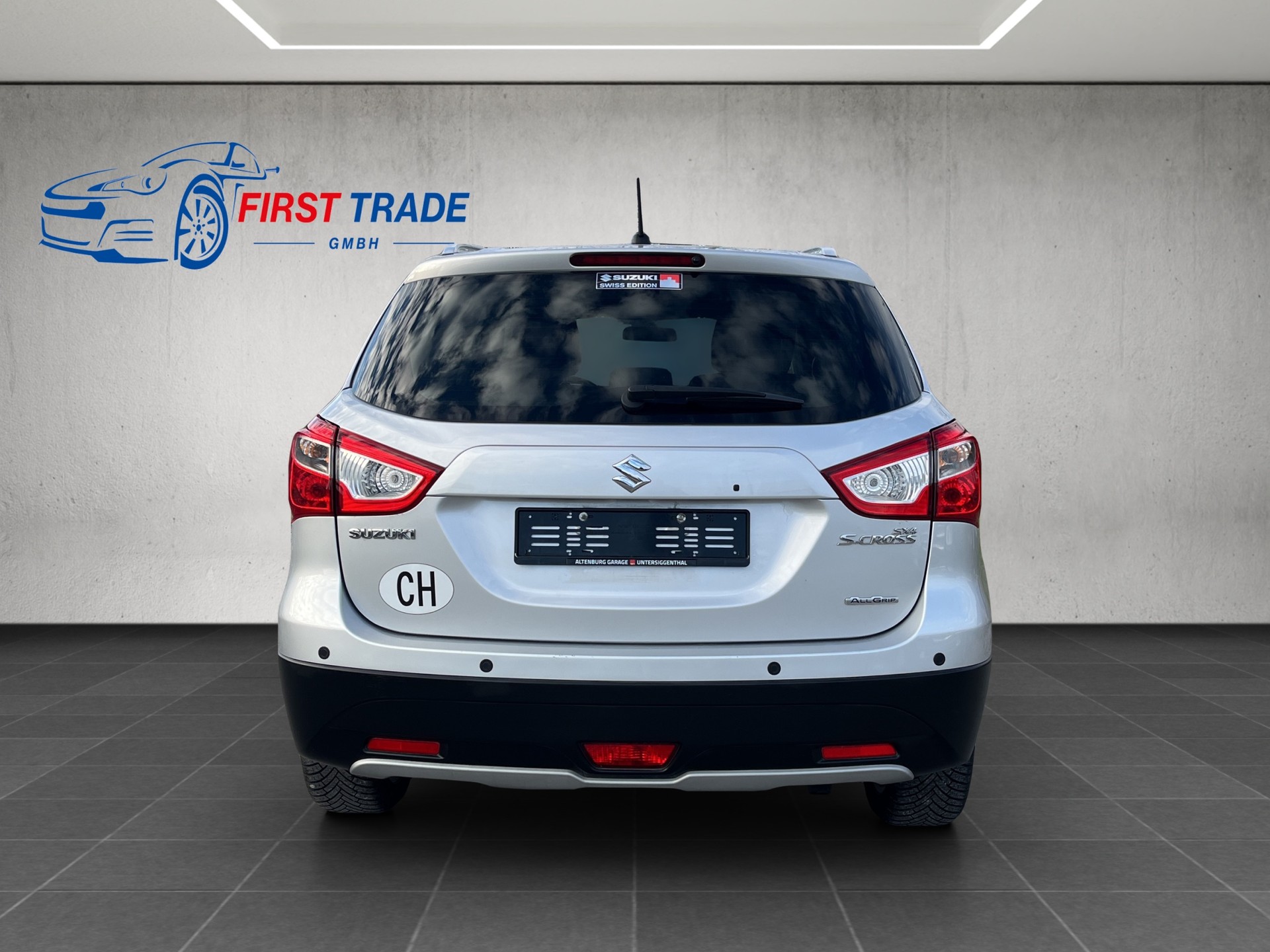 SUZUKI SX4 S-Cross 1.6 TD Compact Top 4WD TCSS-image-4