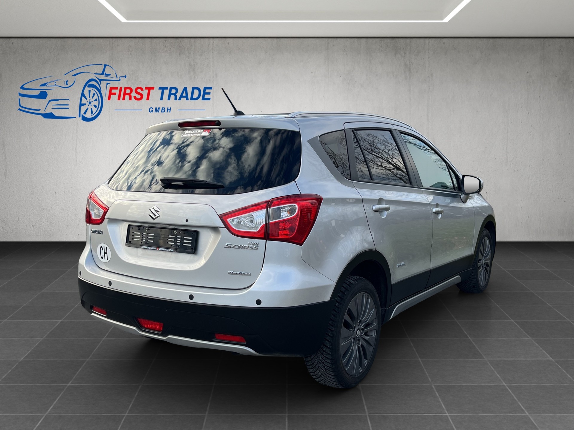 SUZUKI SX4 S-Cross 1.6 TD Compact Top 4WD TCSS-image-5