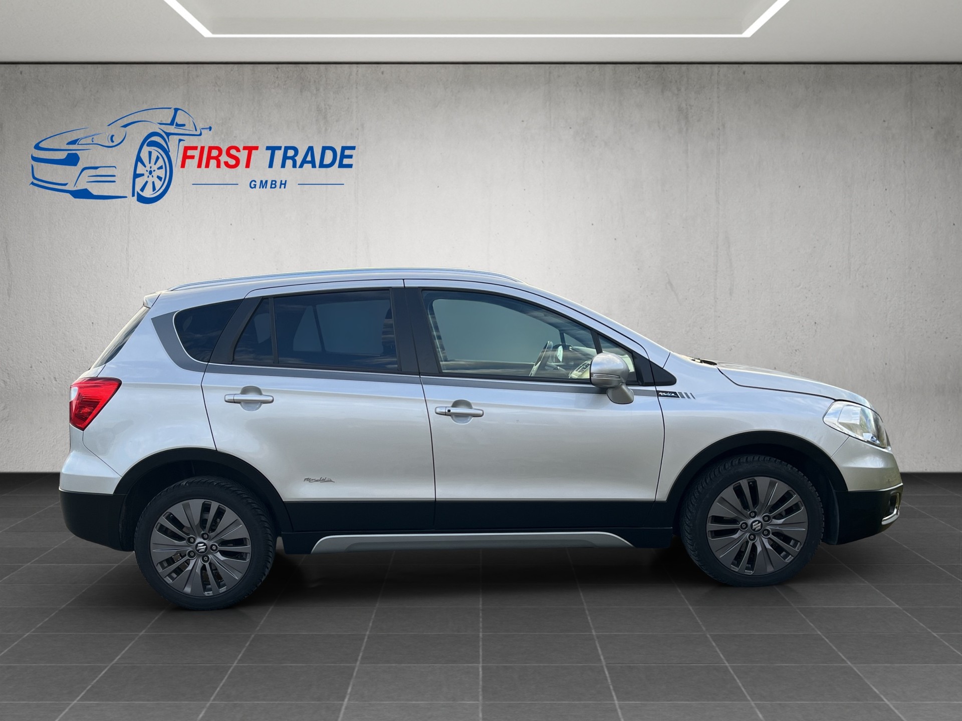 SUZUKI SX4 S-Cross 1.6 TD Compact Top 4WD TCSS-image-3