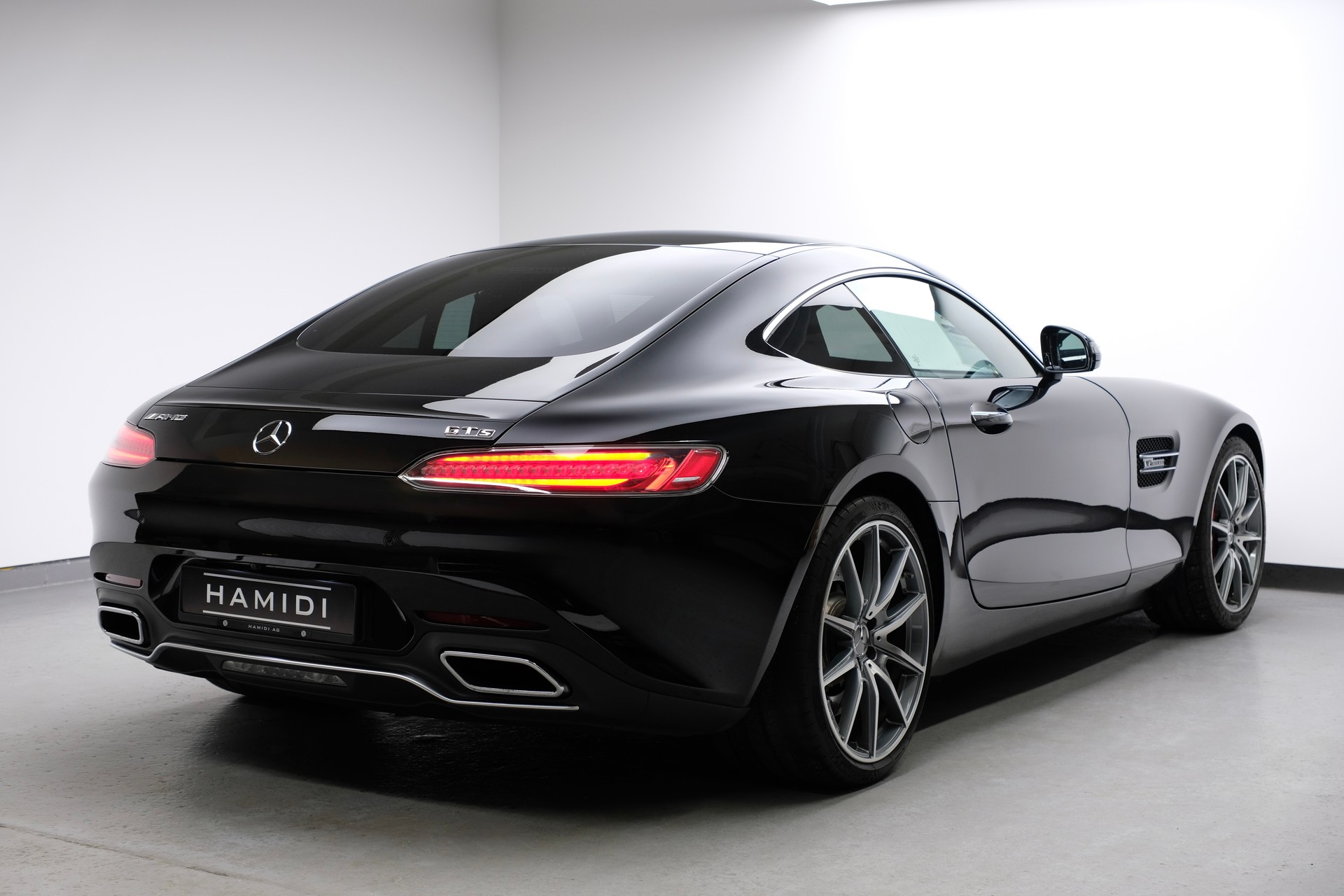 MERCEDES-BENZ AMG GT S Speedshift DCT-showroom-element-3