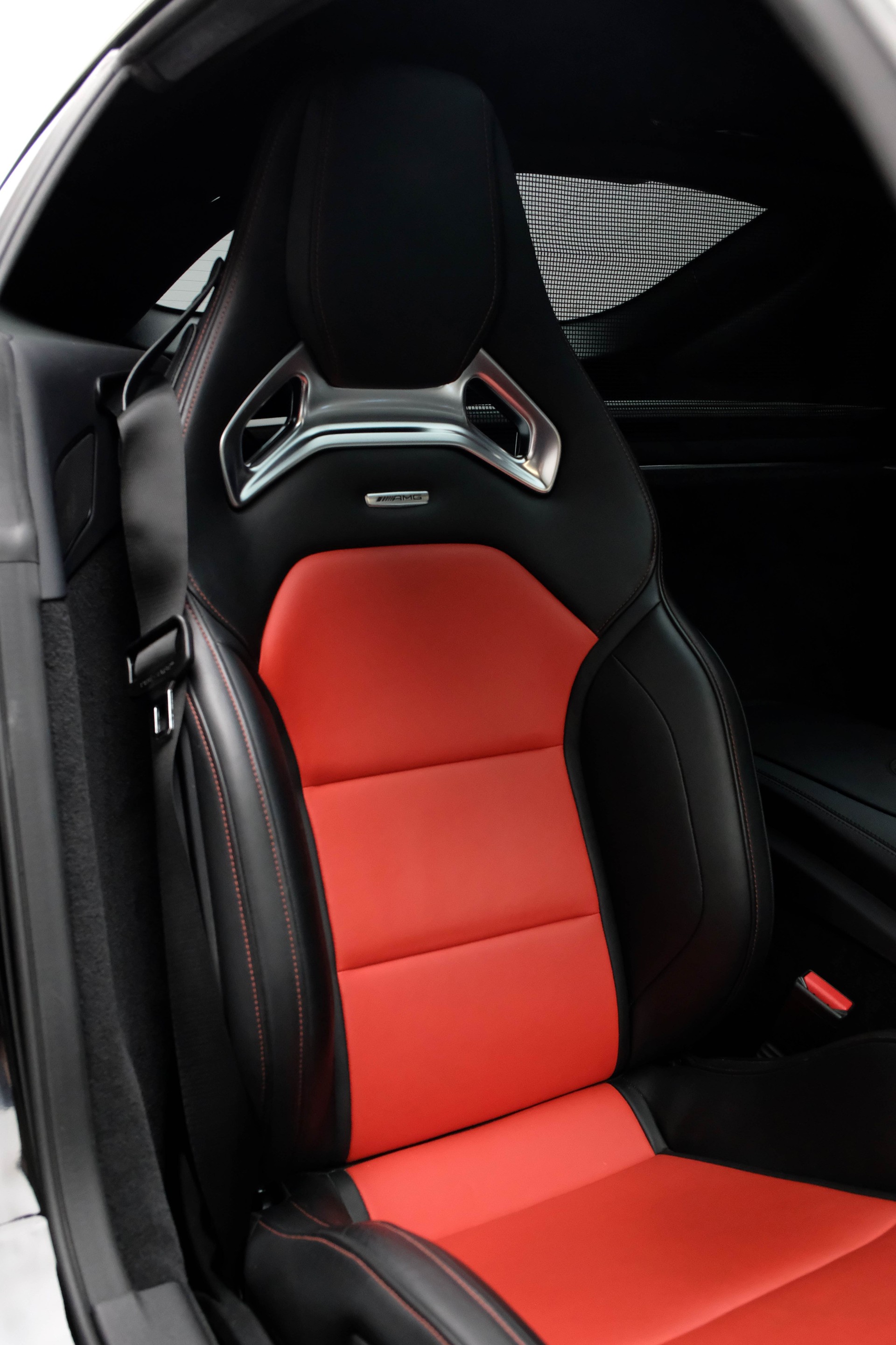 MERCEDES-BENZ AMG GT S Speedshift DCT-image-22