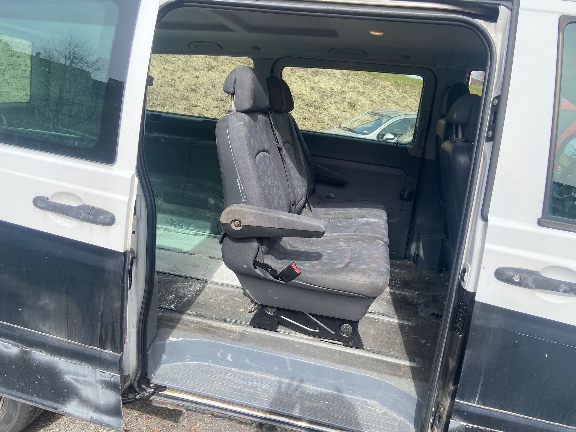 MERCEDES-BENZ Vito 115 CDI L 4x4-image-10