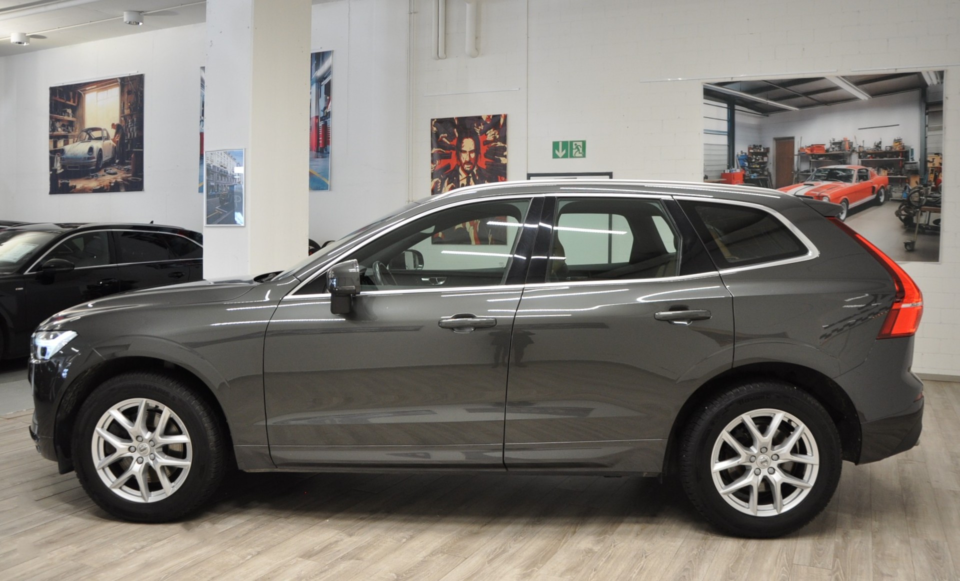 VOLVO XC60 B4 Diesel Mild Hybrid AWD Inscription Geartronic-showroom-element-2