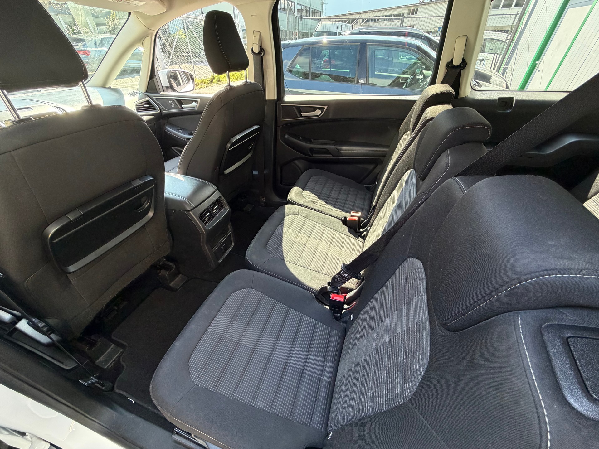 FORD Galaxy 2.0 TDCi Titanium AWD Automatic-image-8