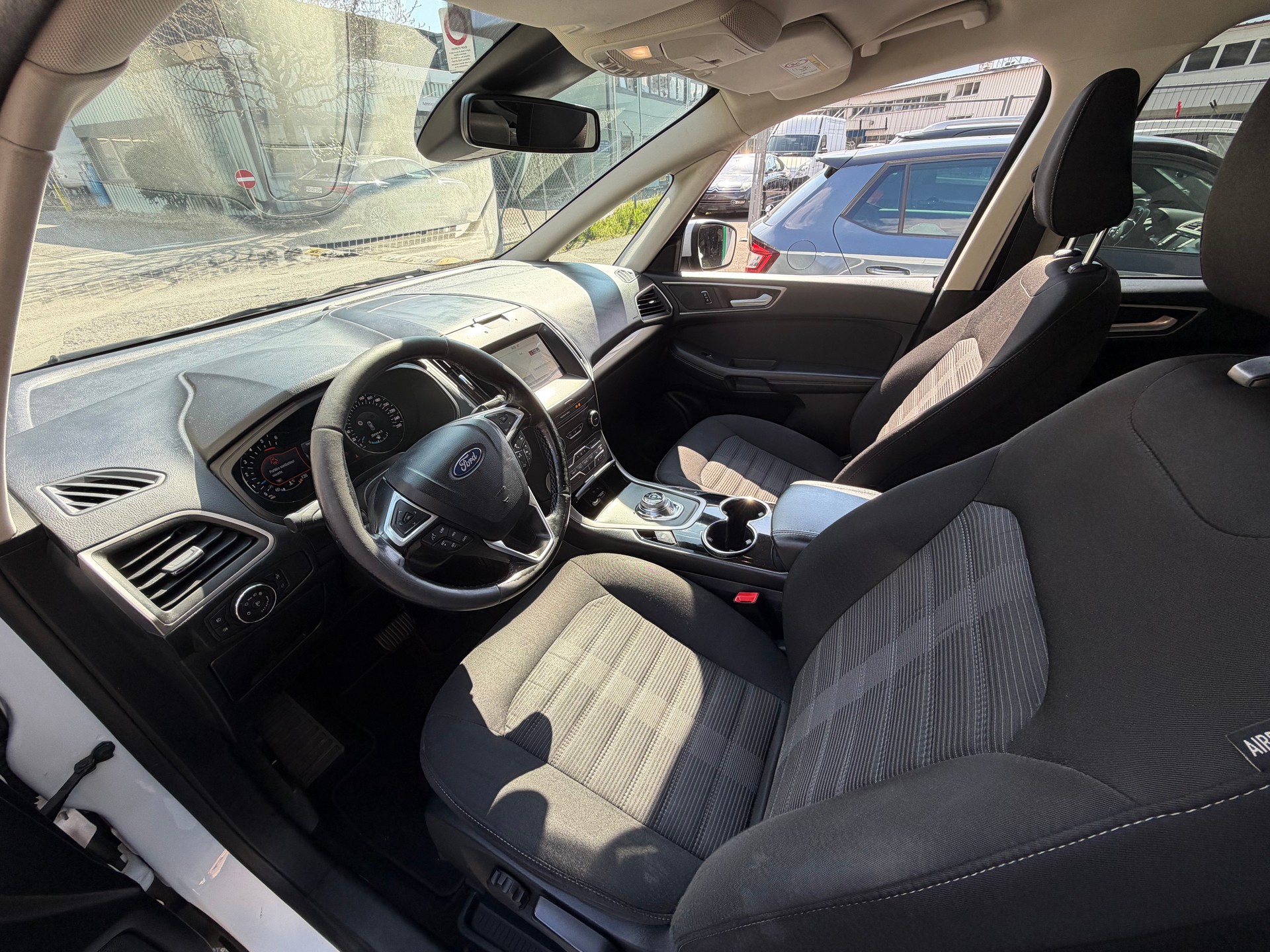 FORD Galaxy 2.0 TDCi Titanium AWD Automatic-image-13