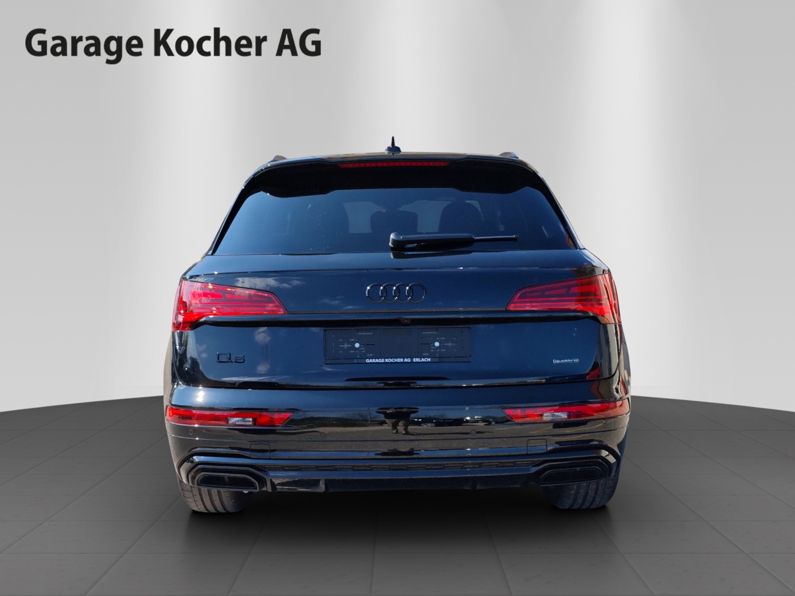AUDI Q5 40 TDI Black Edition quattro S-tronic-showroom-element-3