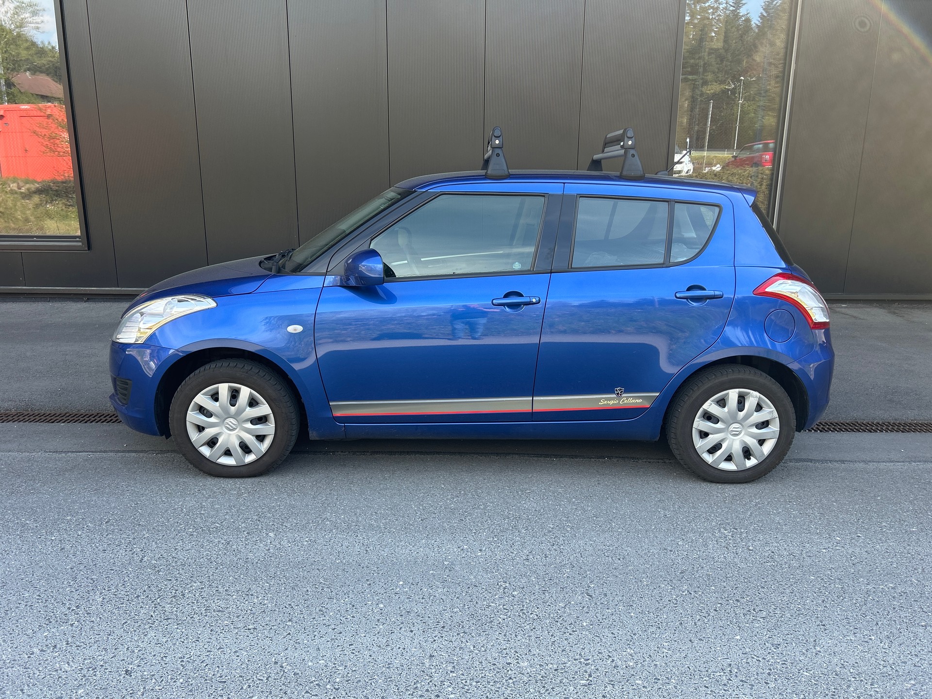 SUZUKI Swift 1.2i 16V GL Top Sergio Cellano 4x4-image-1