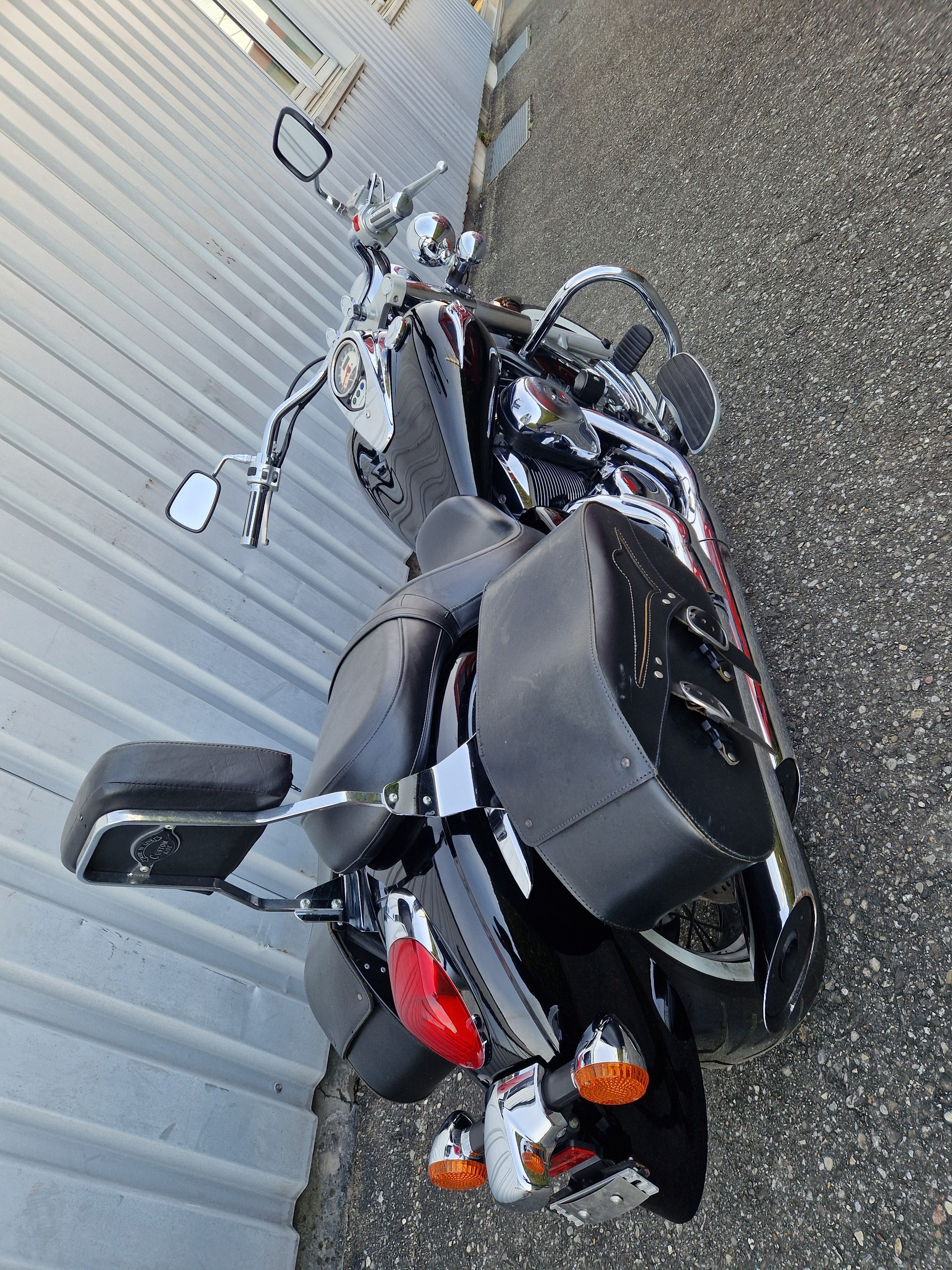 KAWASAKI VN 900 Classic Kundenauftrag-image-3