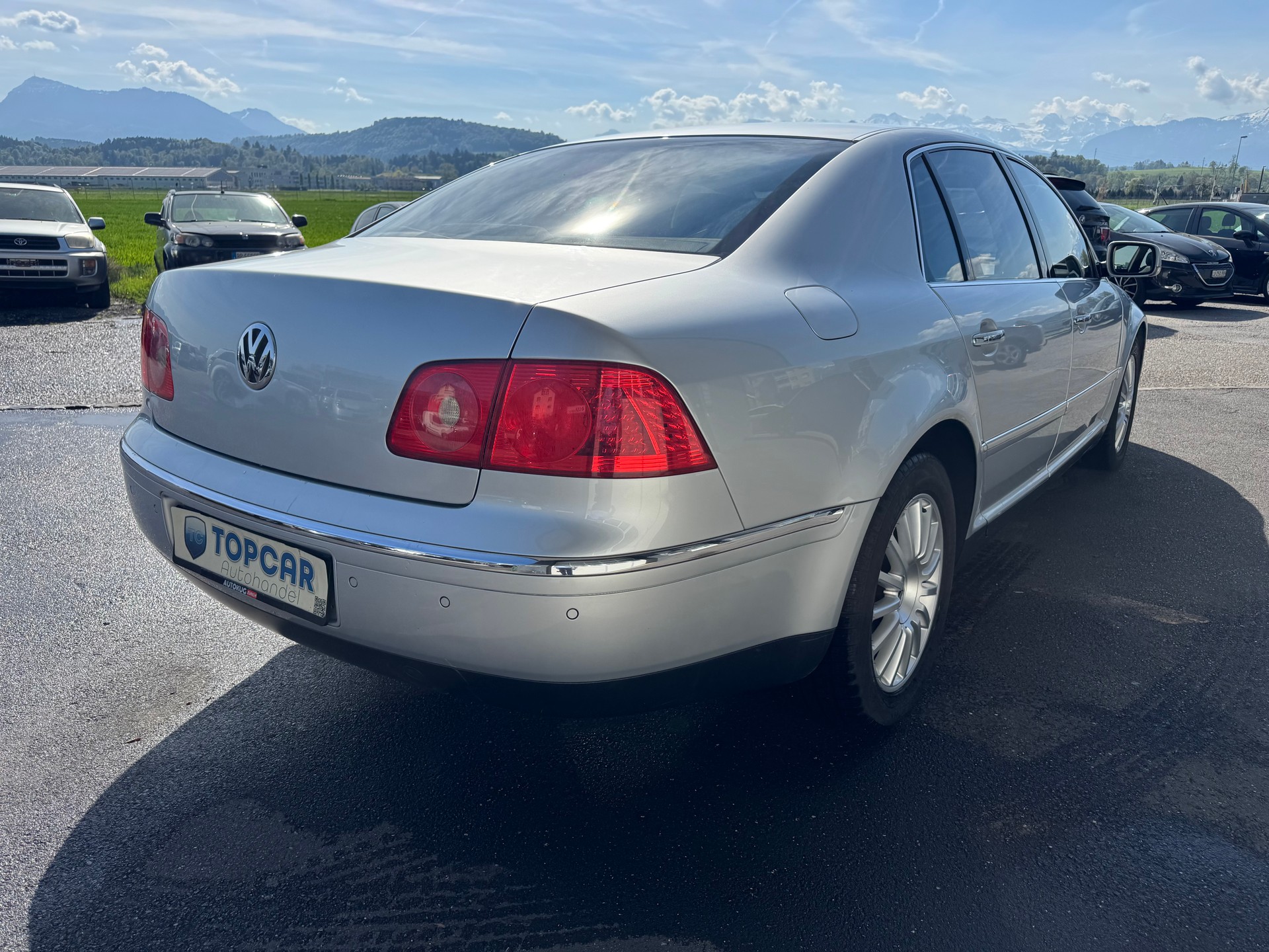 VW Phaeton 3.2 V6 4Motion-image-5