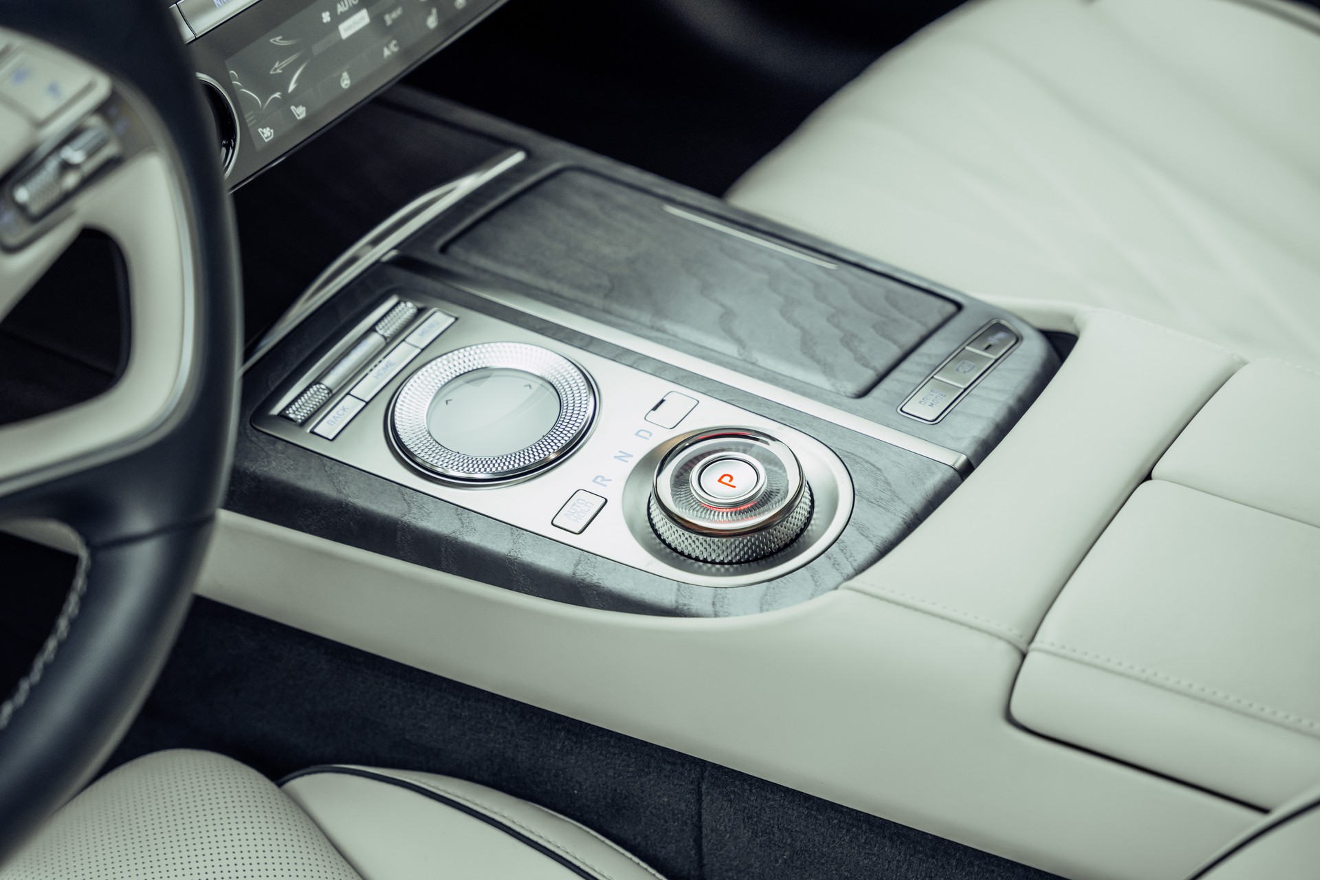 GENESIS G80 Electrificed Luxury 87,2kWh AWD-image-12