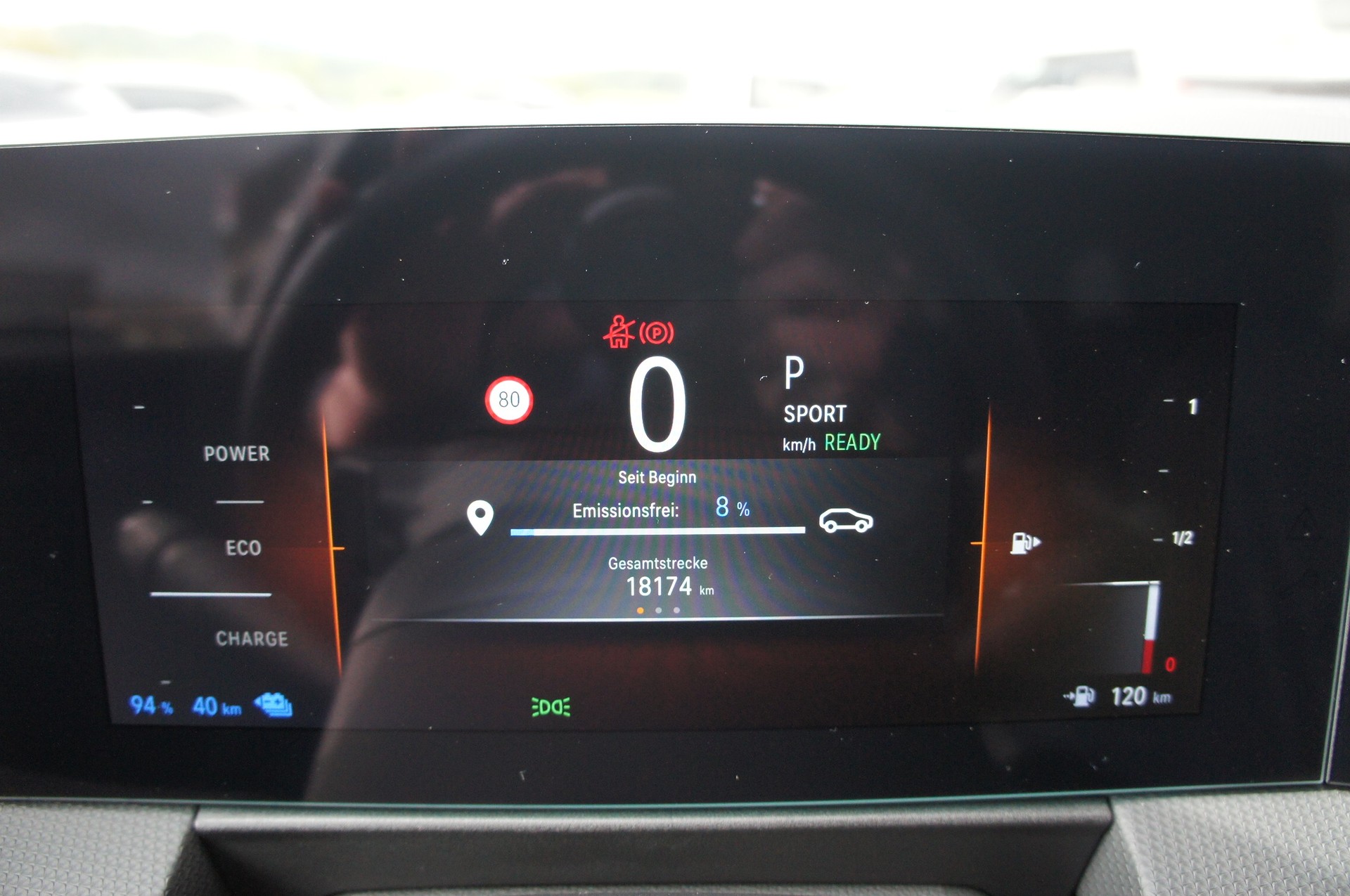 OPEL Astra Sports Tourer 1.6 PHEV Turbo GS A-image-24