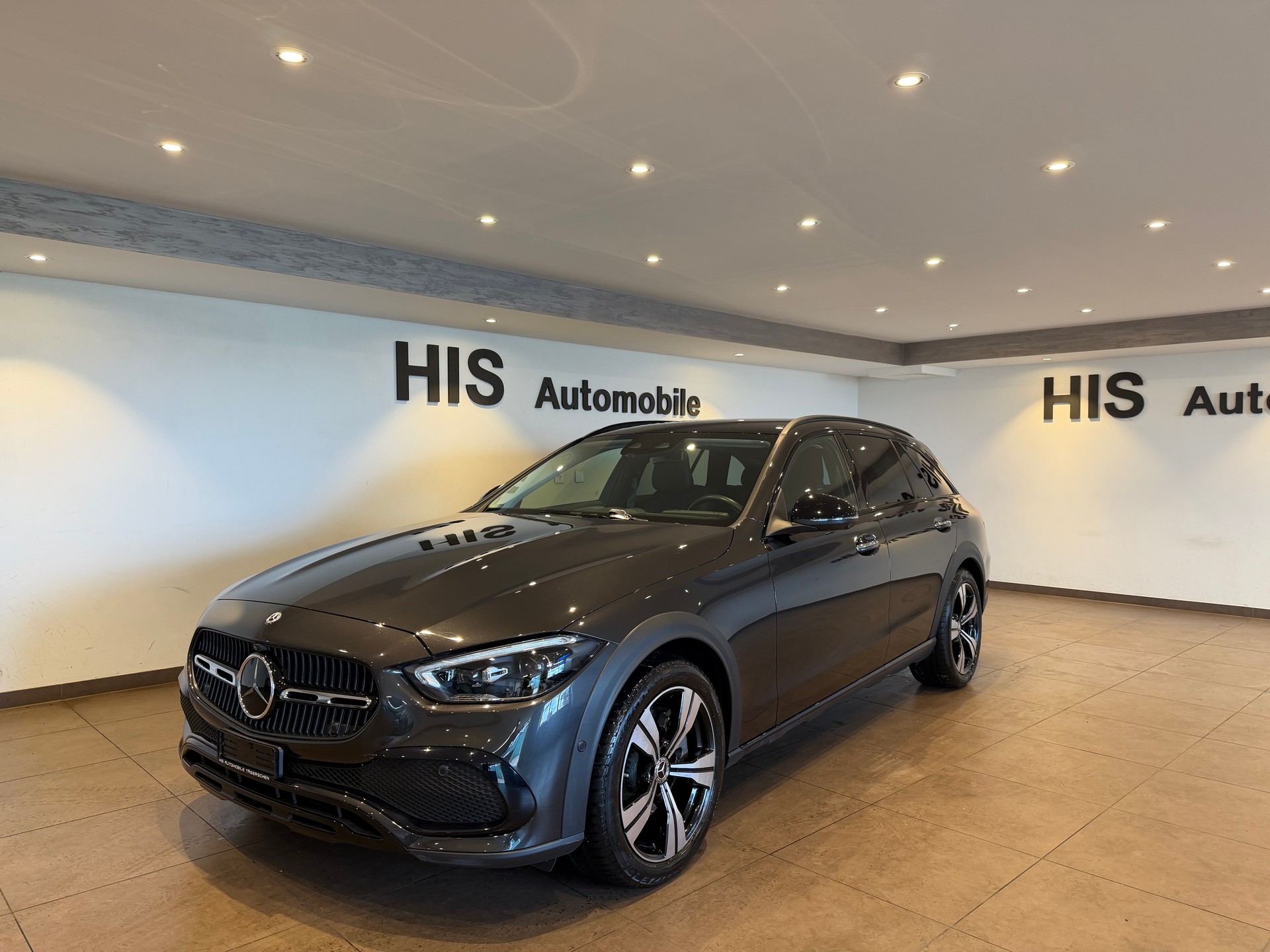 MERCEDES-BENZ C 200 All-Terrain Avantgarde 4matic Kombi-showroom-element-1