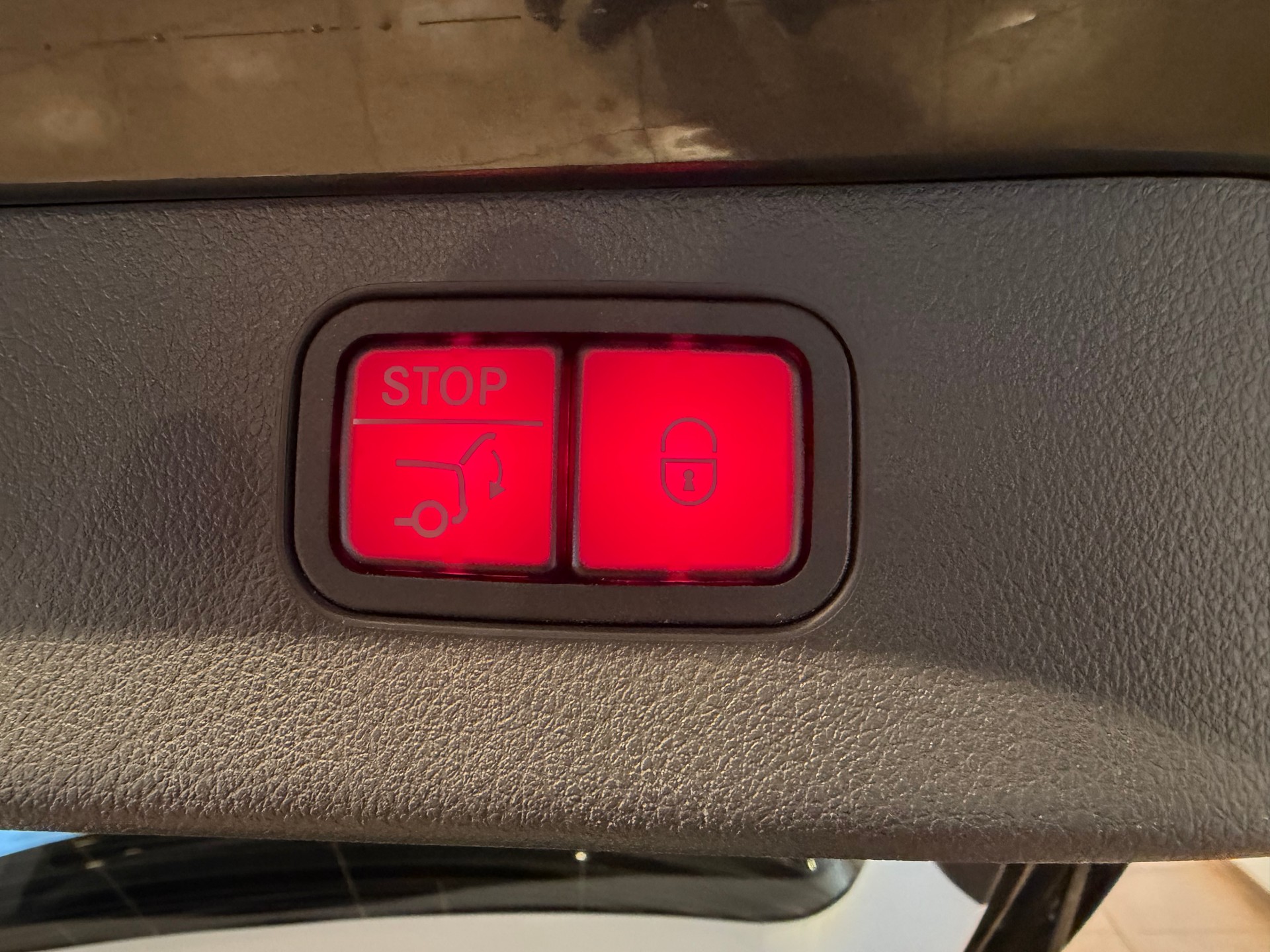 MERCEDES-BENZ C 200 All-Terrain Avantgarde 4matic Kombi-image-7