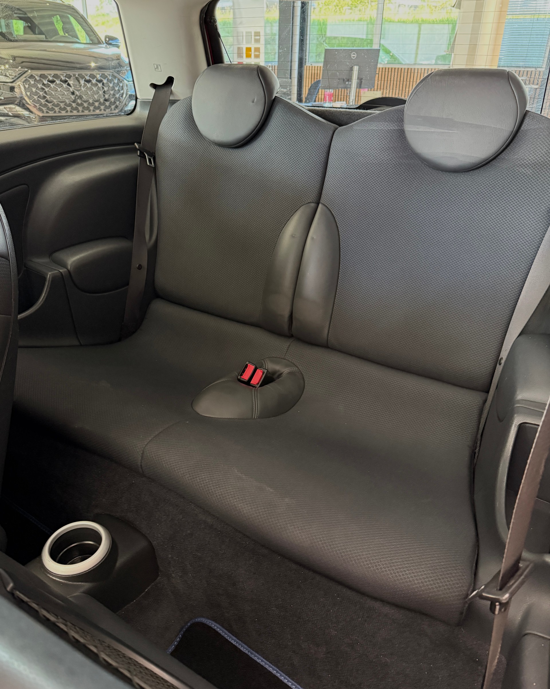 MINI Cooper-image-13
