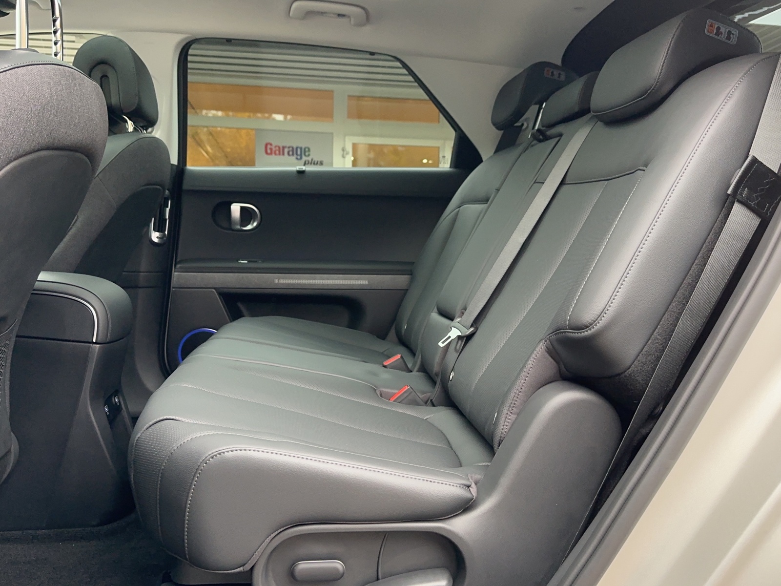 HYUNDAI Ioniq 5 77kW Vertex 4WD-image-5