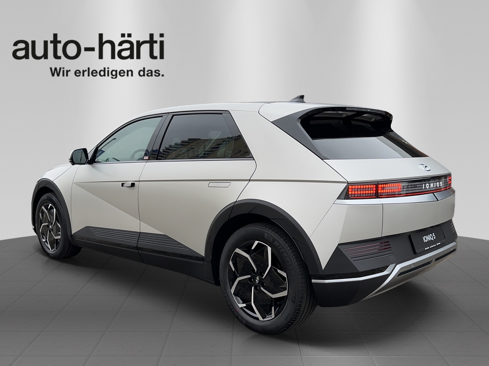 HYUNDAI Ioniq 5 77kW Vertex 4WD-showroom-element-1