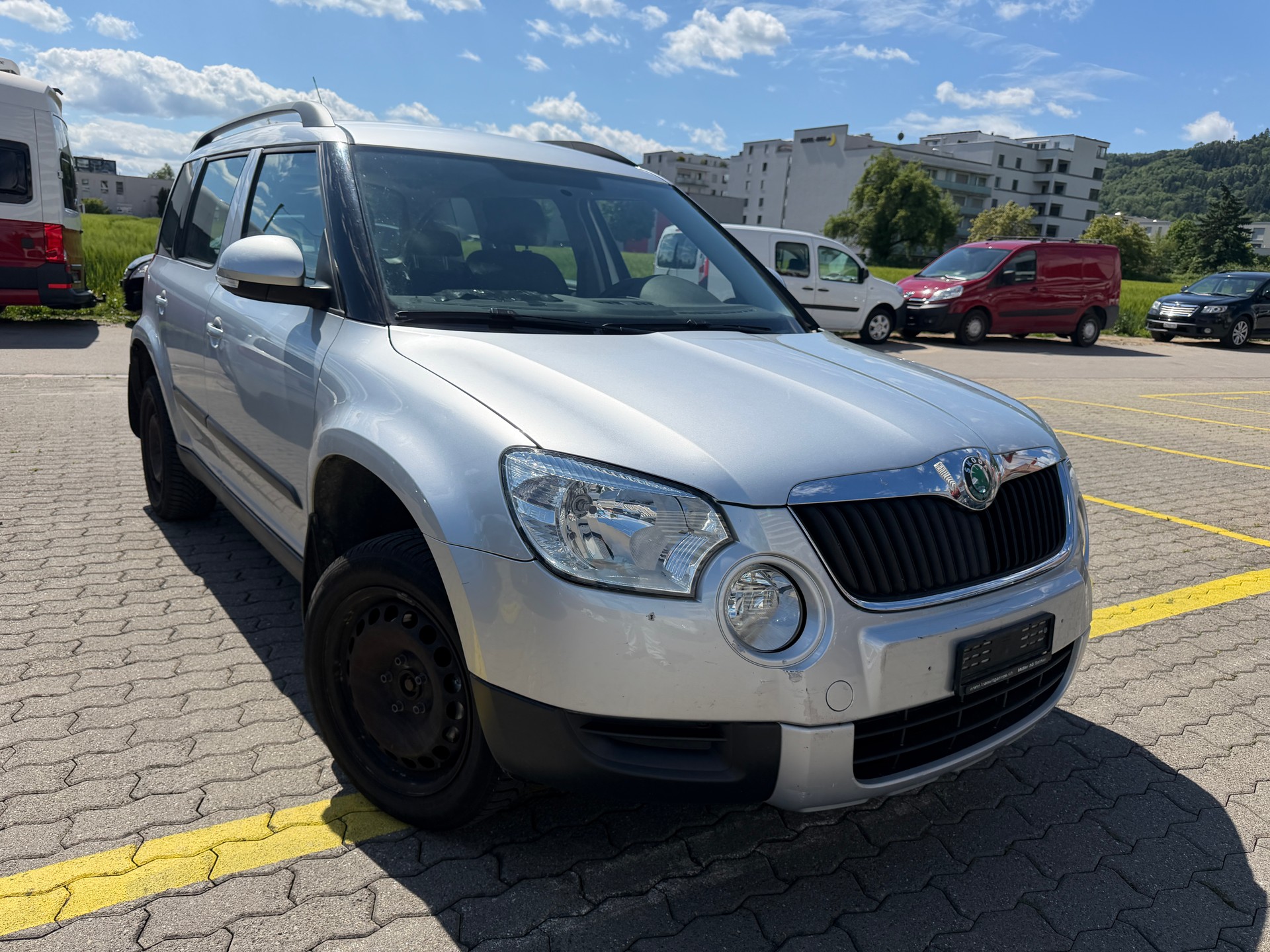 SKODA Yeti 1.8 TSI Entry 4x4-showroom-element-1
