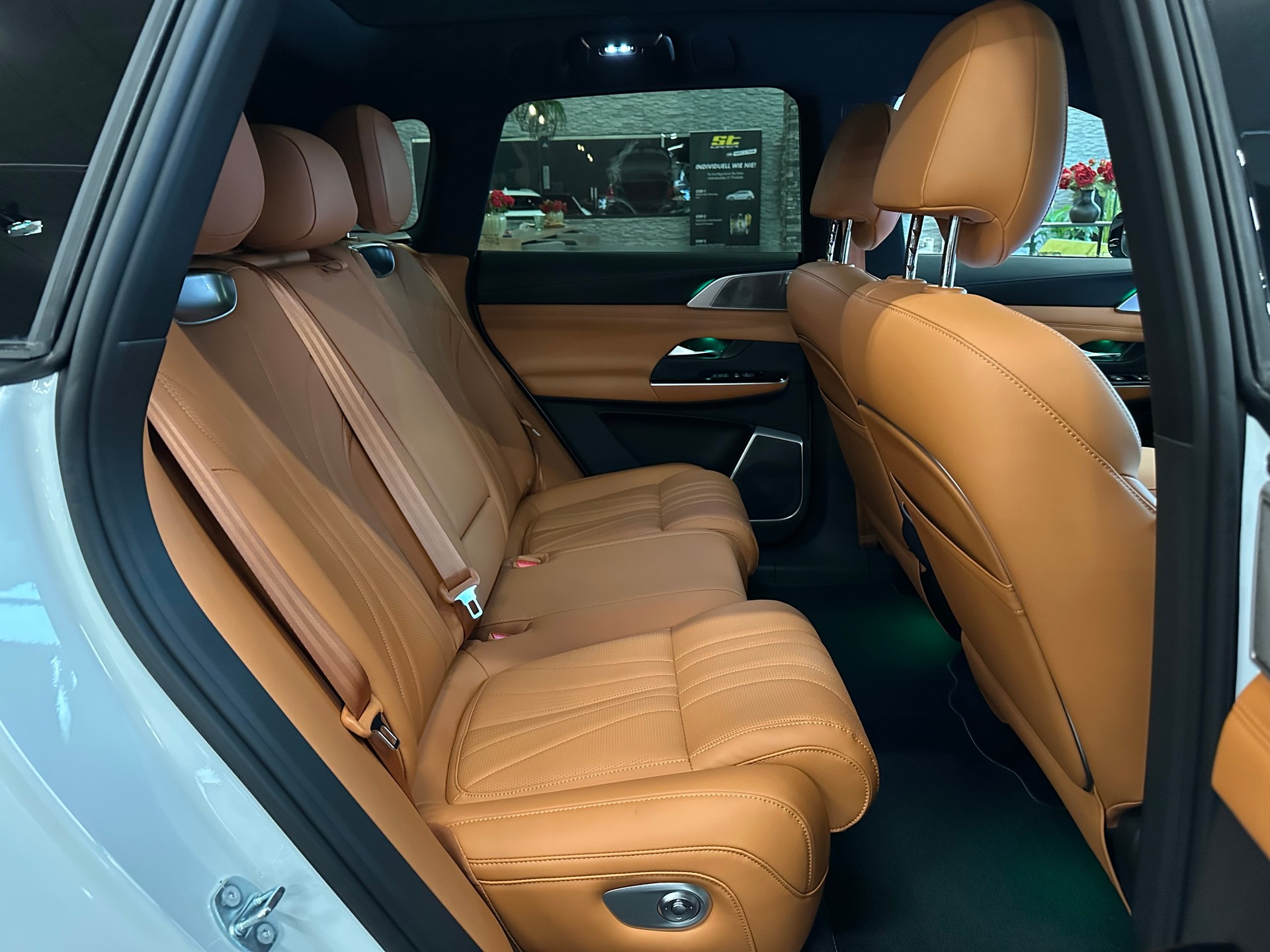 XPENG G9 98kWh Performance AWD-image-14