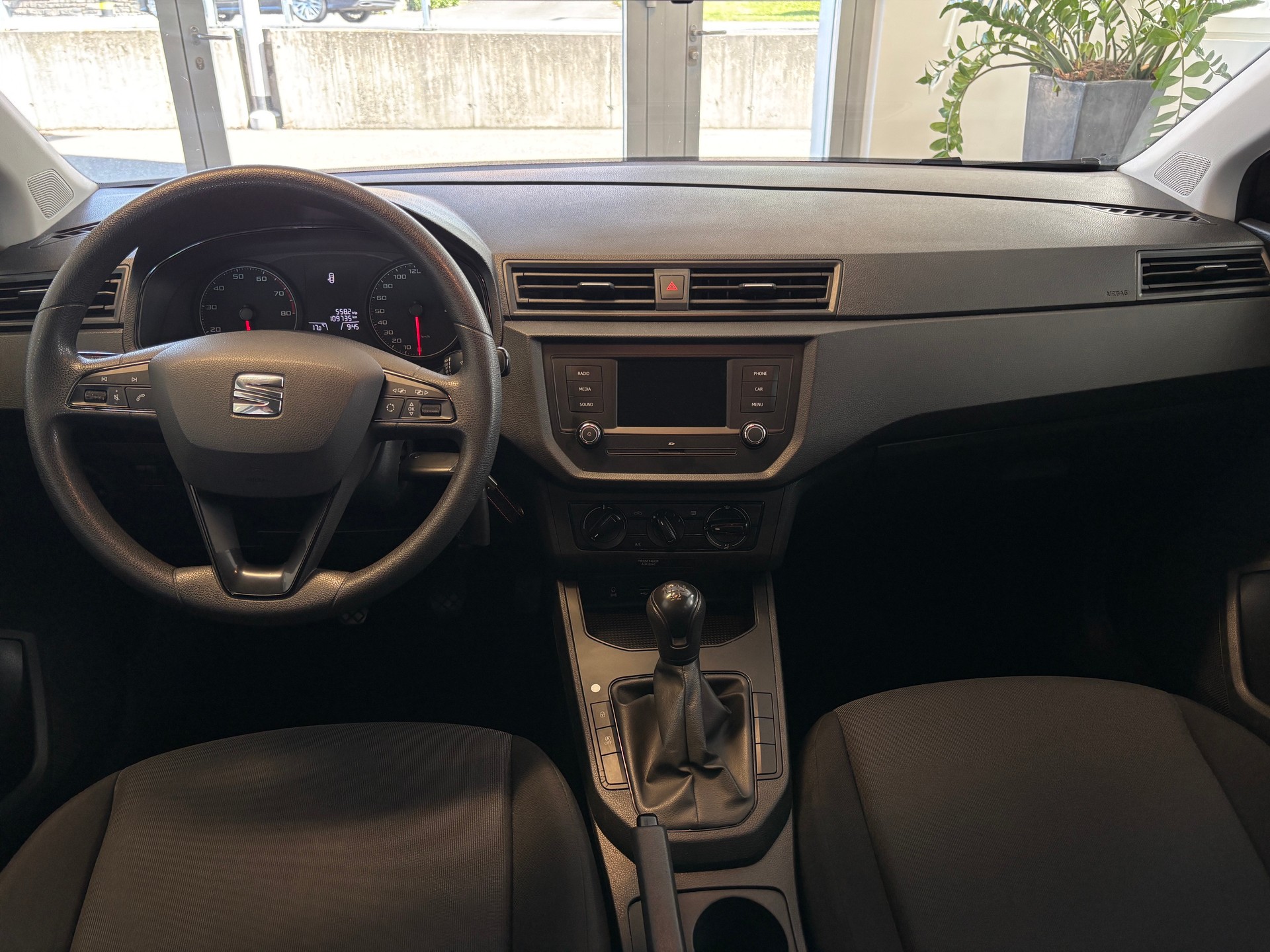SEAT Ibiza 1.0 EcoTSI Sol-image-12