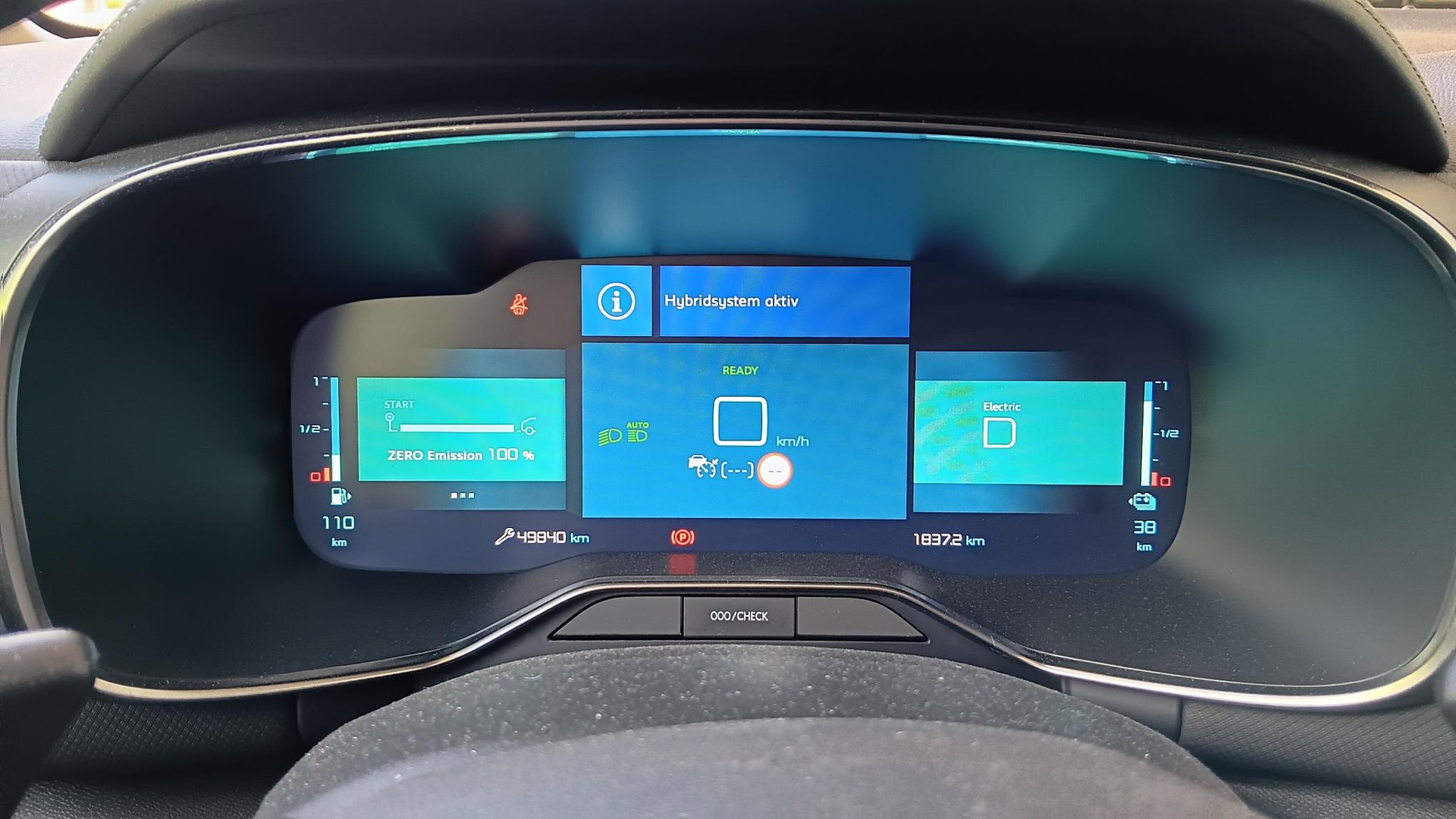 CITROEN C5 Aircross 1.6 PHEV Shine-image-9